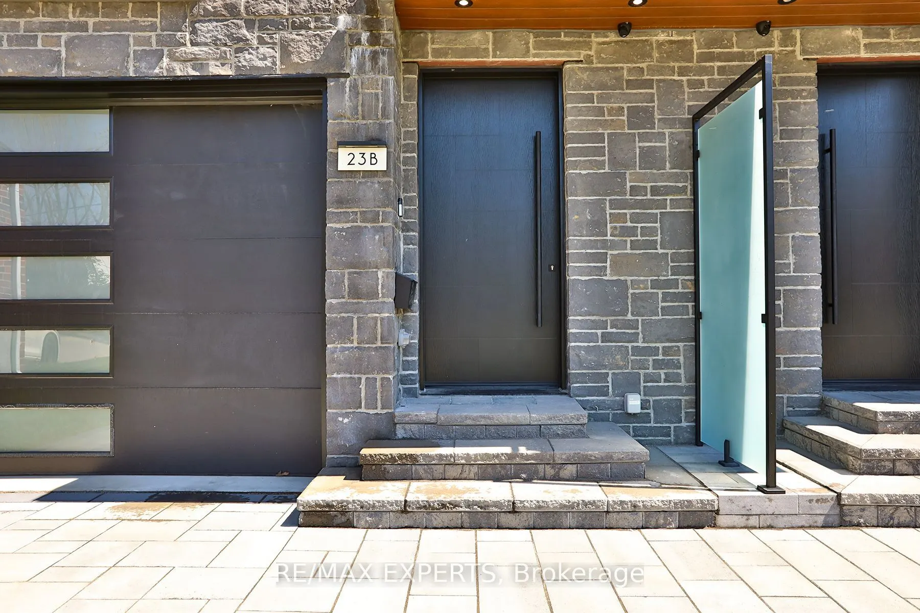 23B Maple Avenue