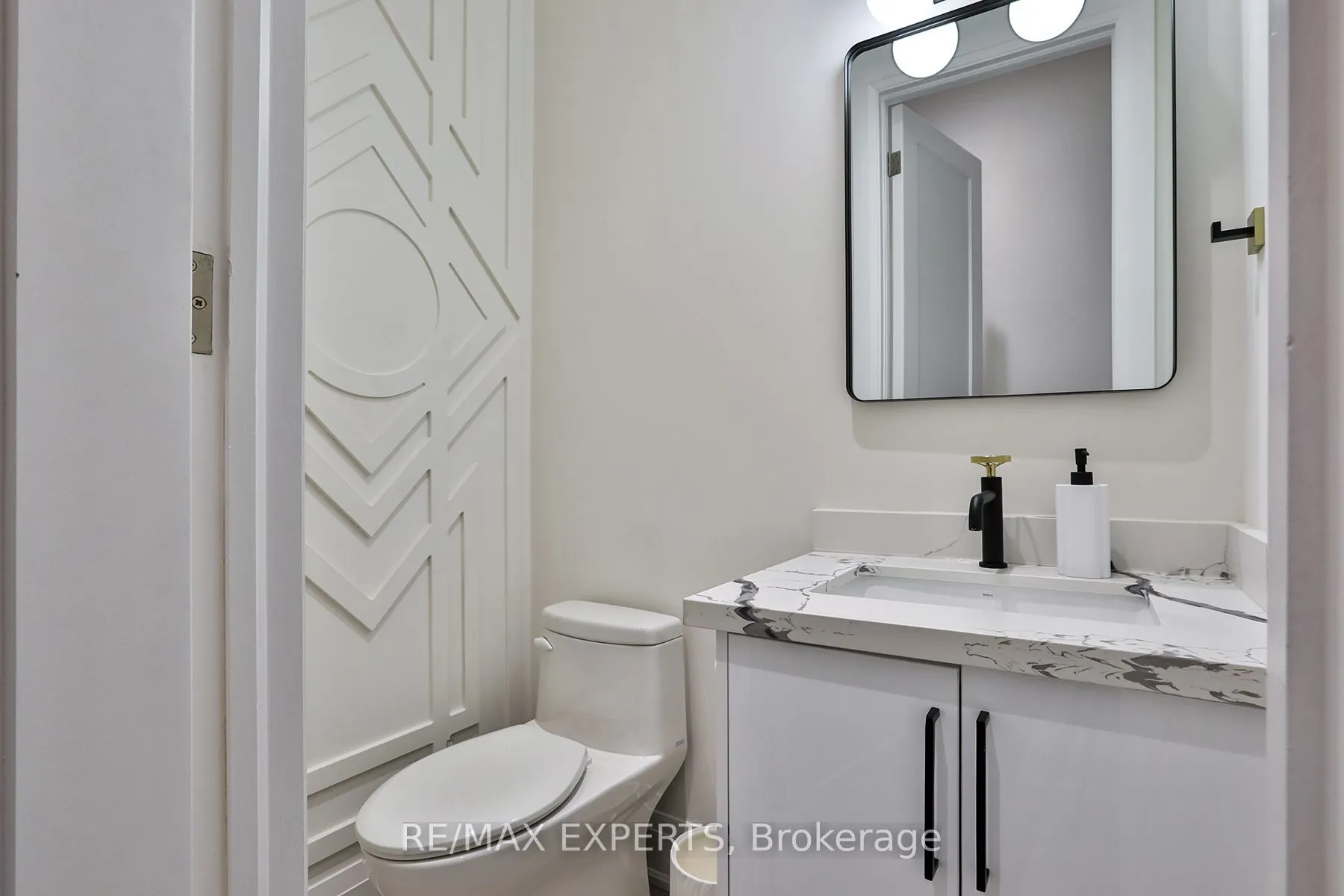 23B Maple Avenue