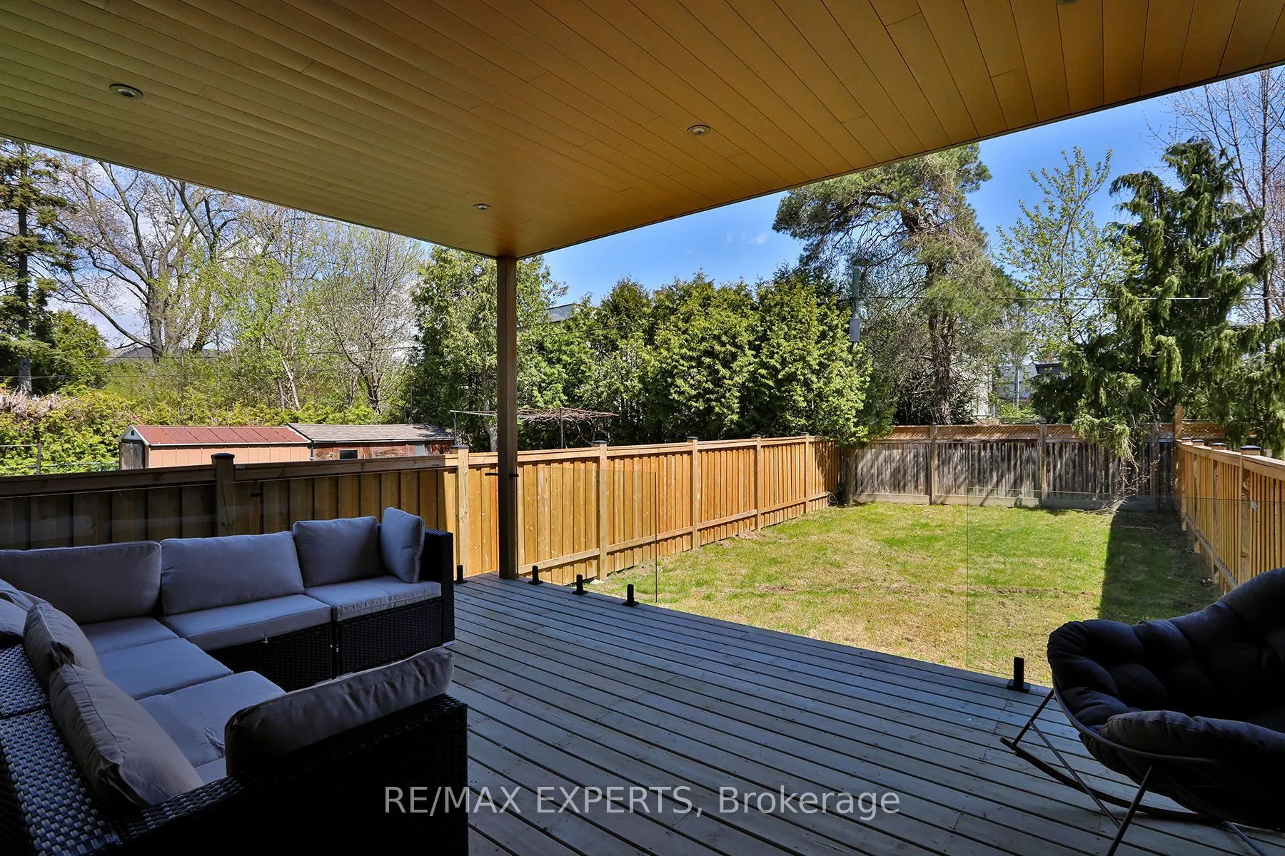 23B Maple Avenue