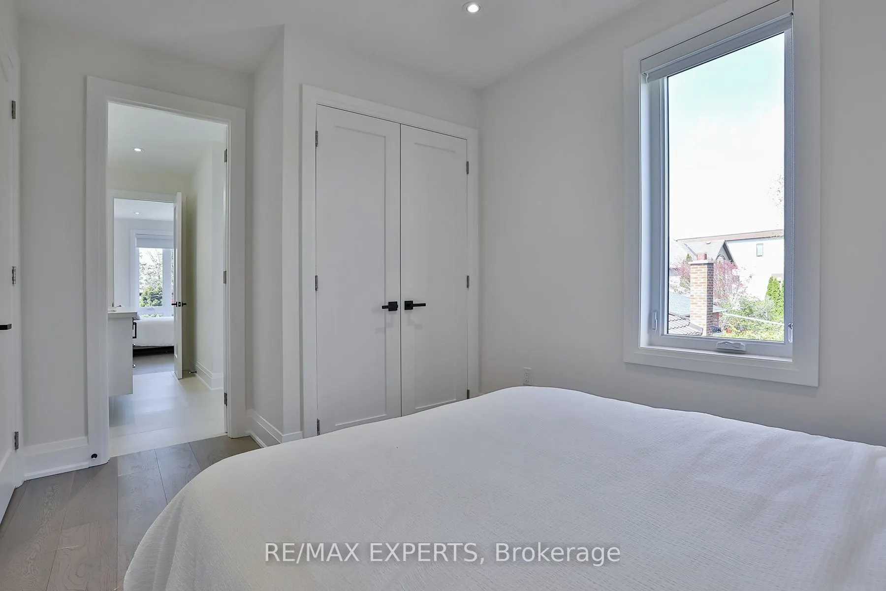 23B Maple Avenue