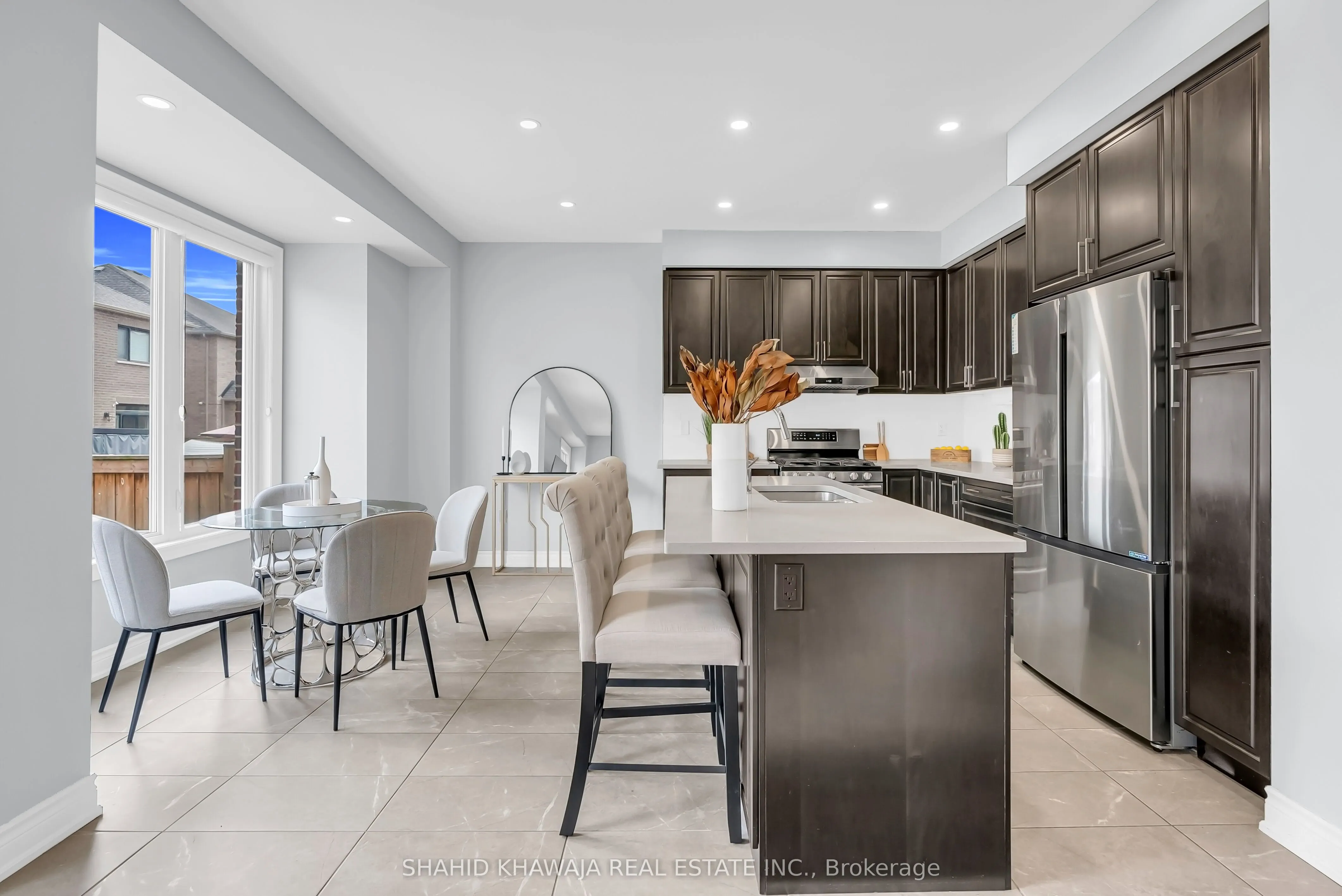 1221 Raspberry Terrace