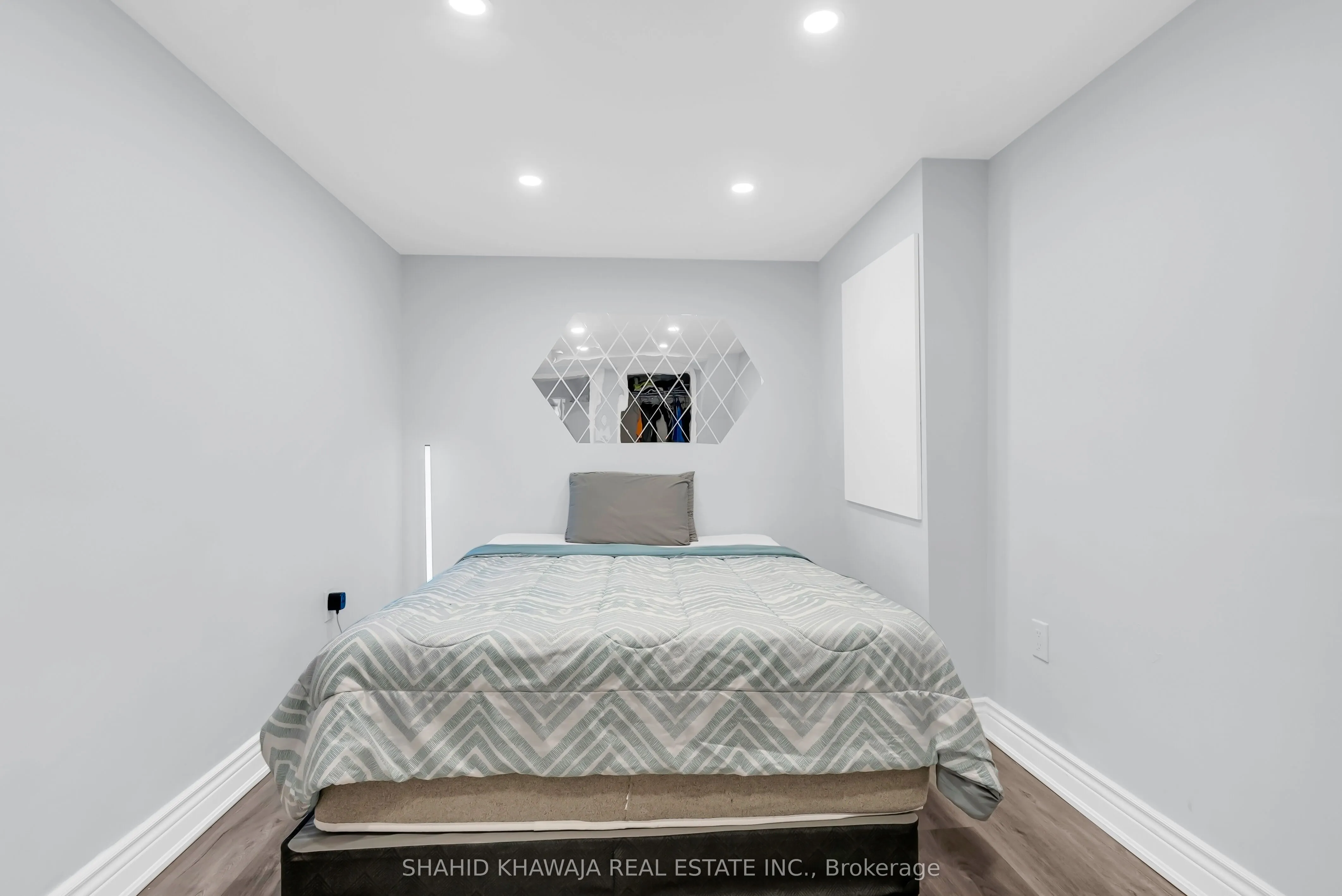 1221 Raspberry Terrace