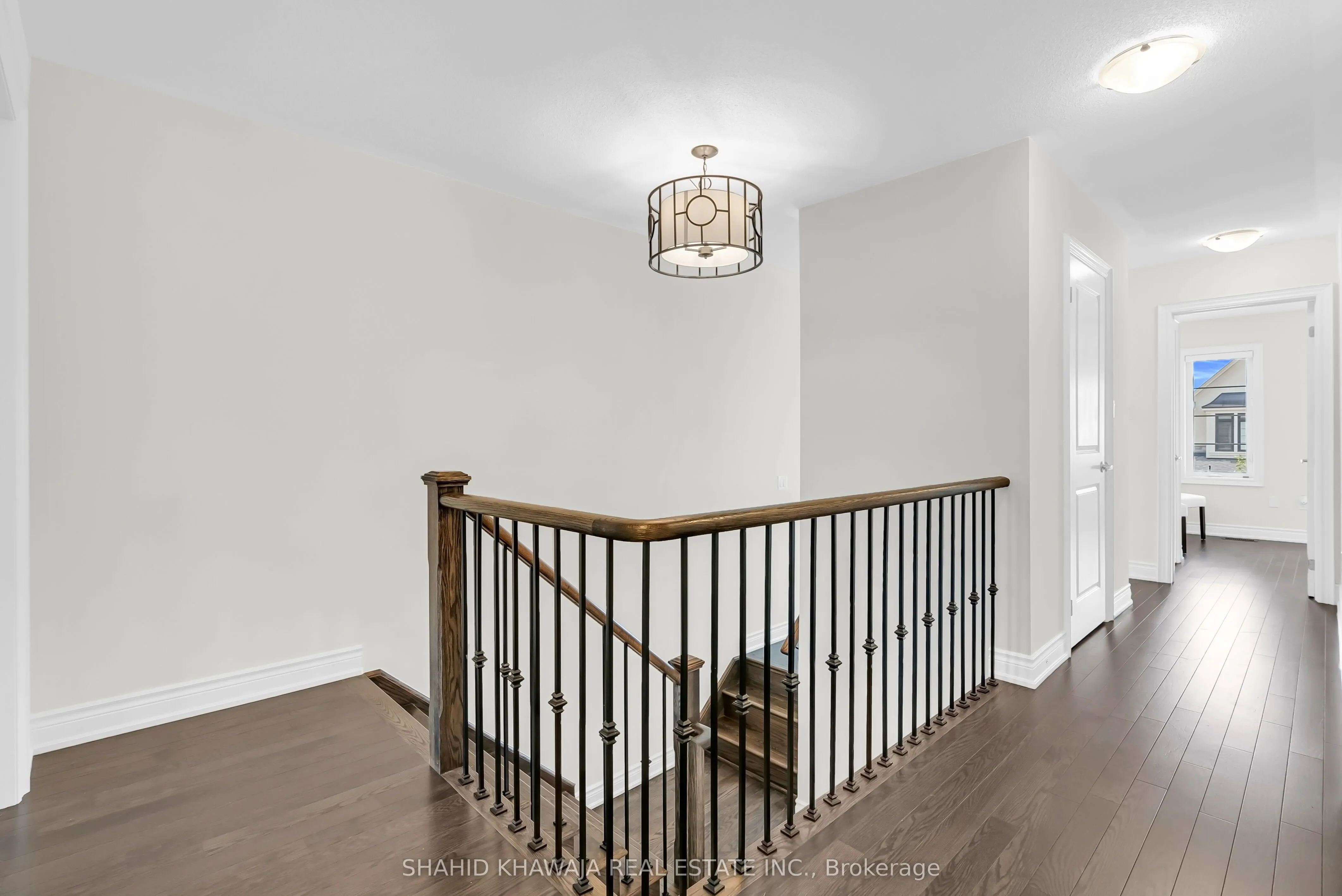 1221 Raspberry Terrace