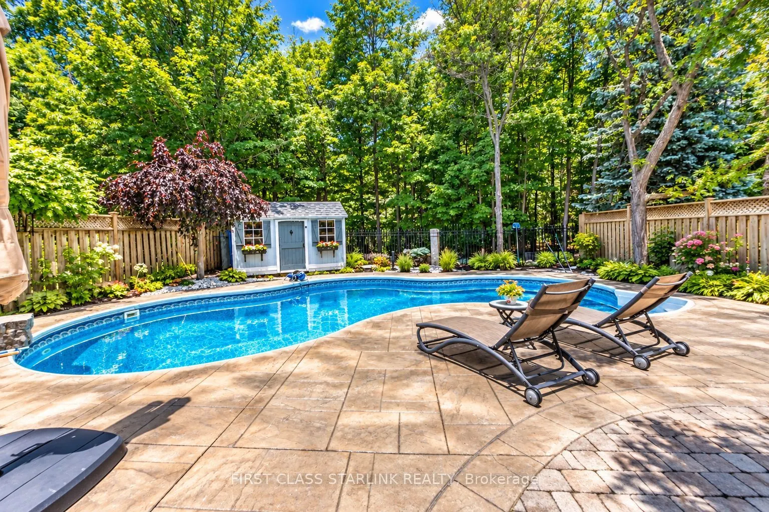 5467 Planters Wood Court