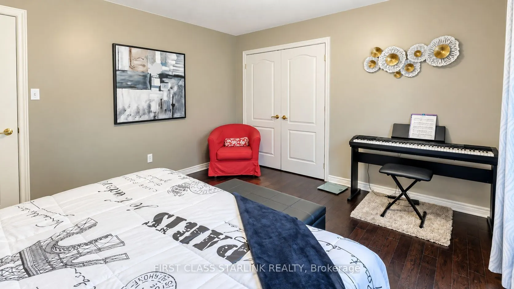 5467 Planters Wood Court