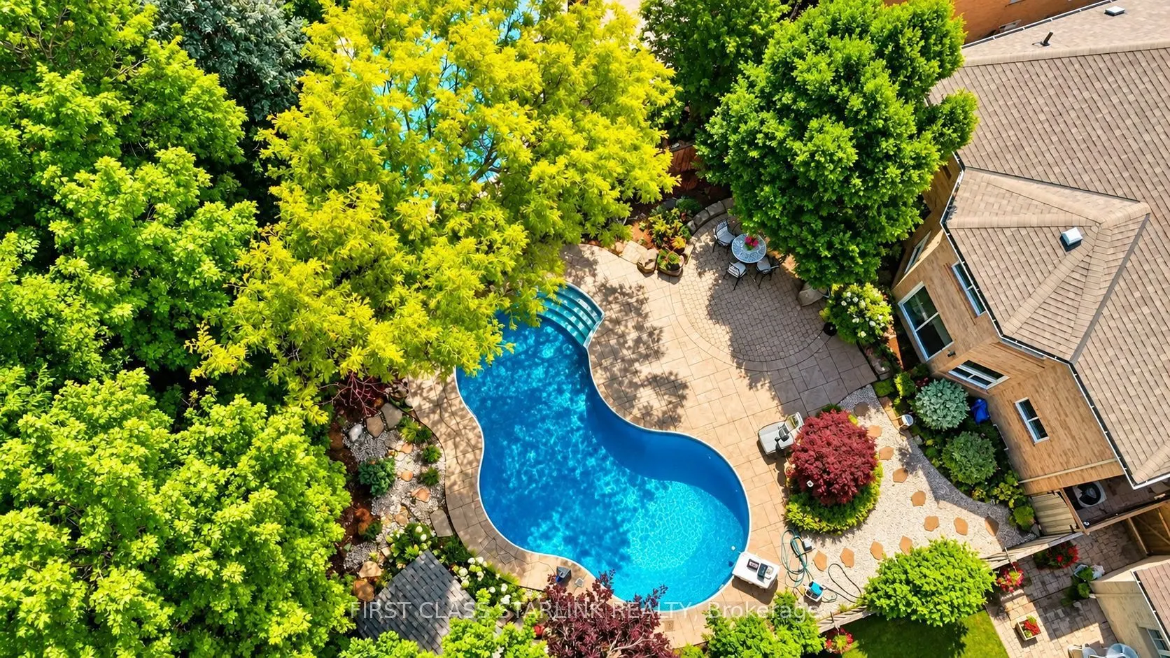 5467 Planters Wood Court