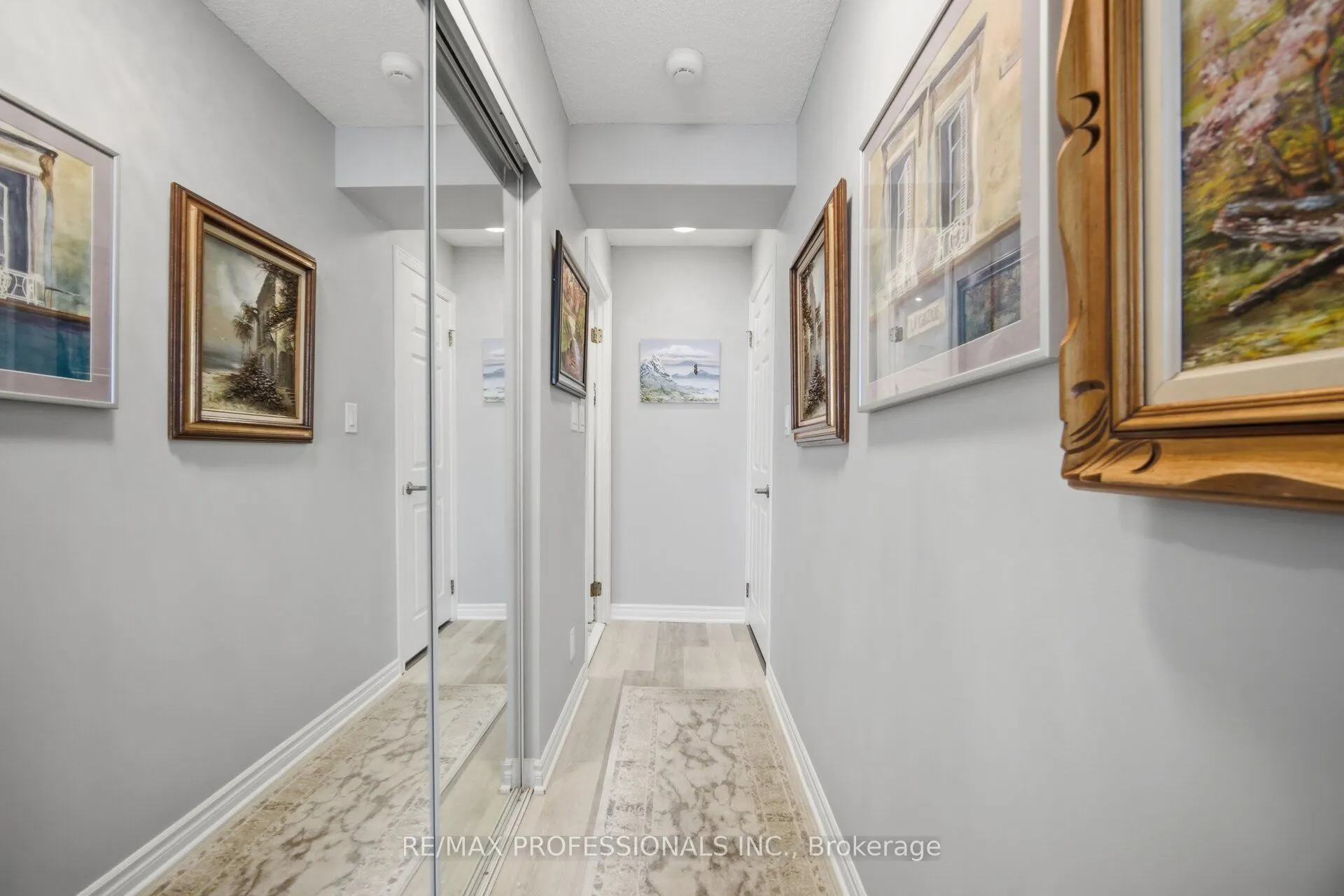 1 Aberfoyle Crescent #1411