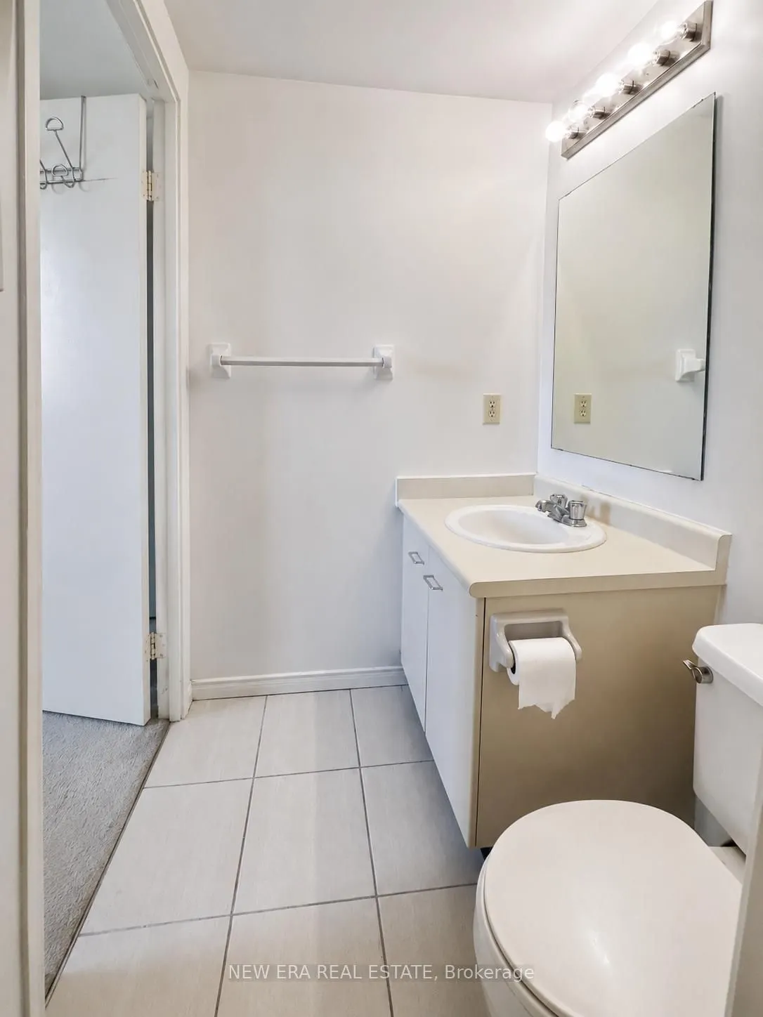 115 Hillcrest Avenue #1912
