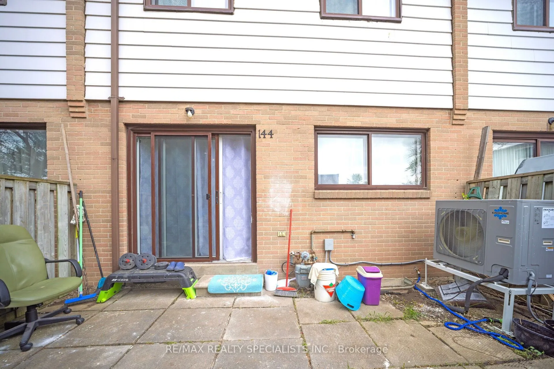144 Fleetwood Crescent #144