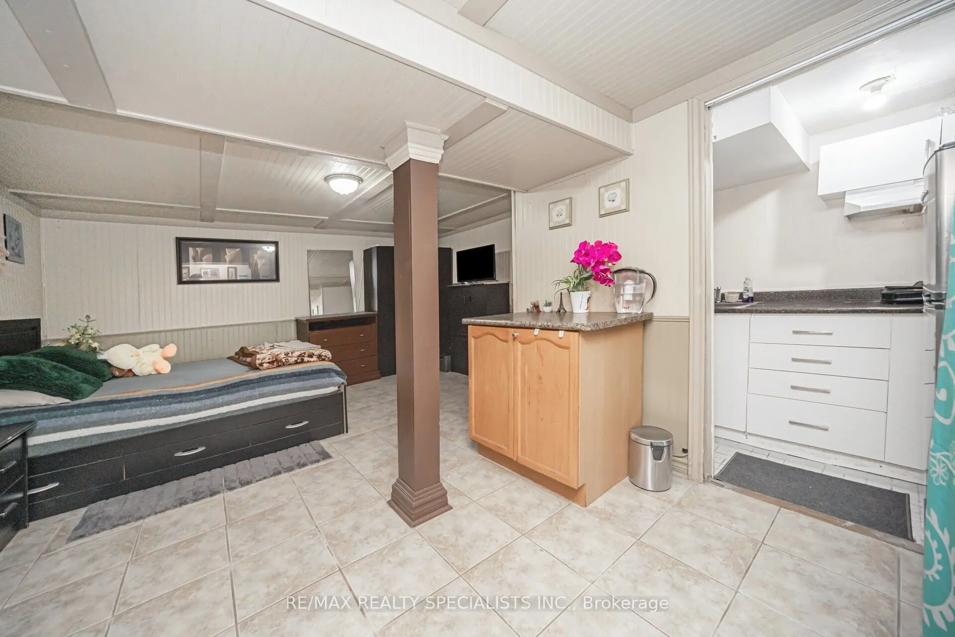 144 Fleetwood Crescent #144