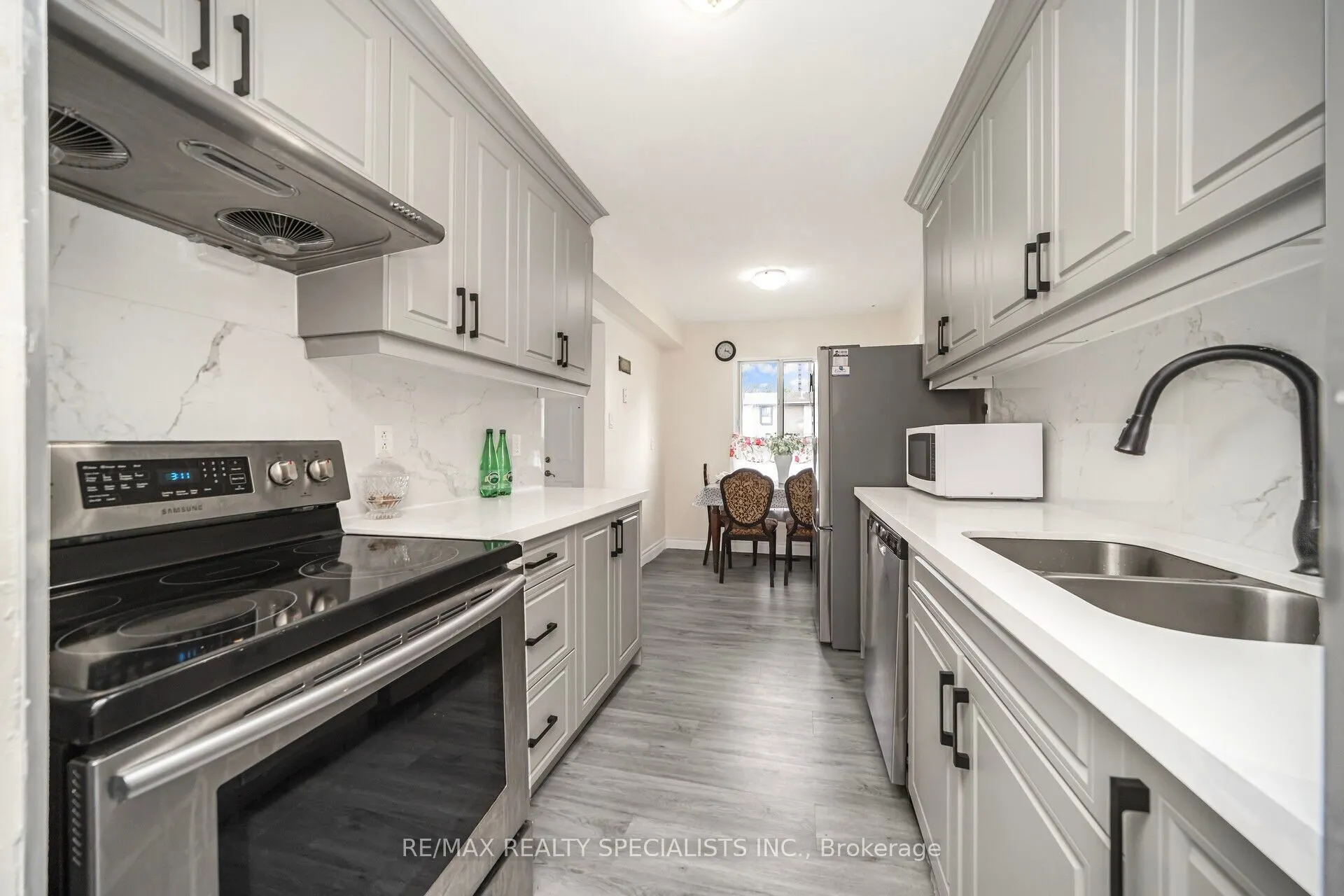 144 Fleetwood Crescent #144
