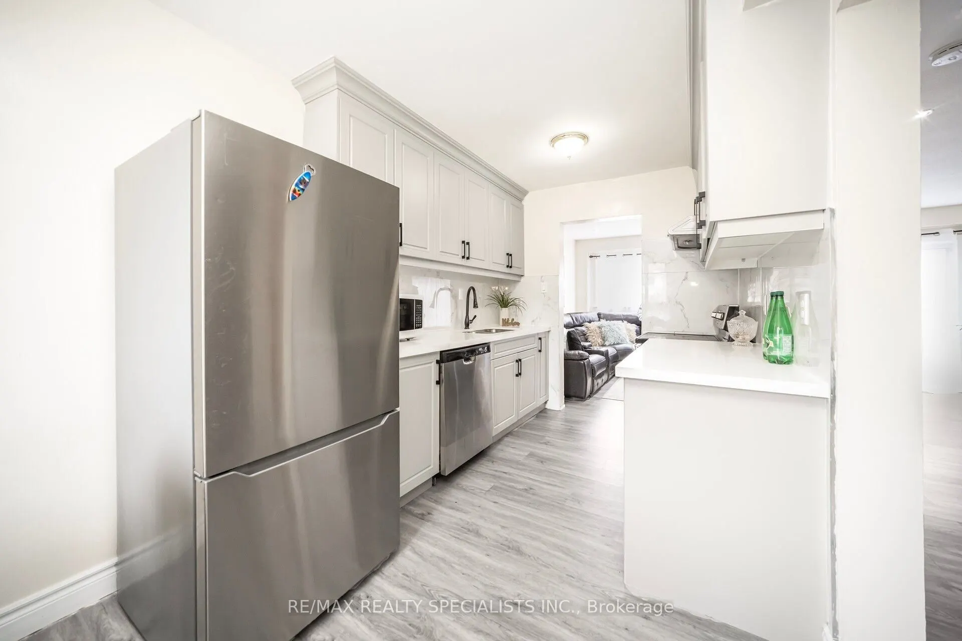 144 Fleetwood Crescent #144