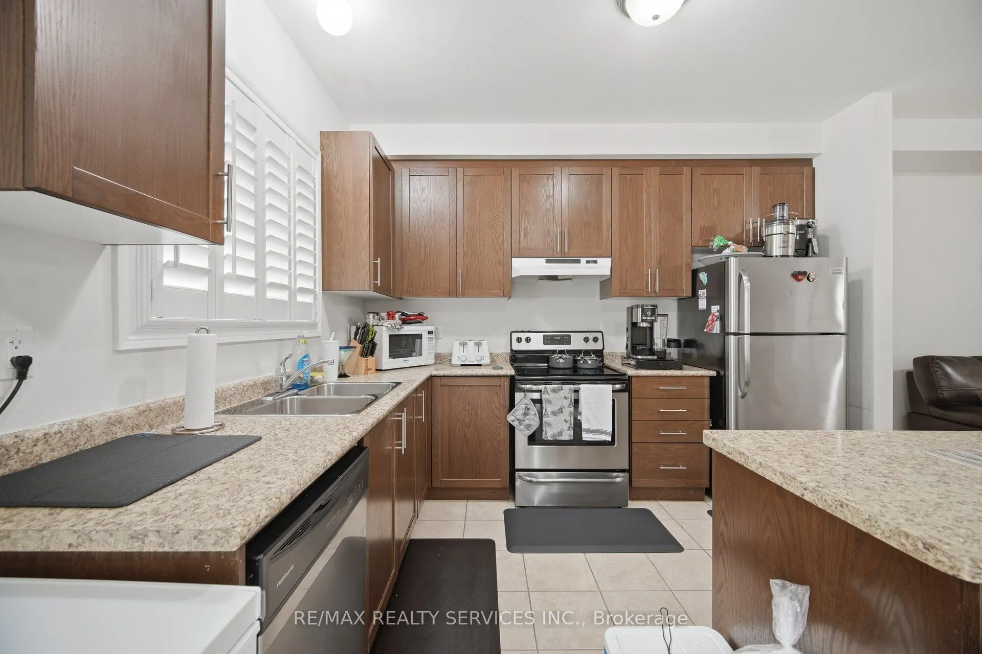 25 YATELY Street