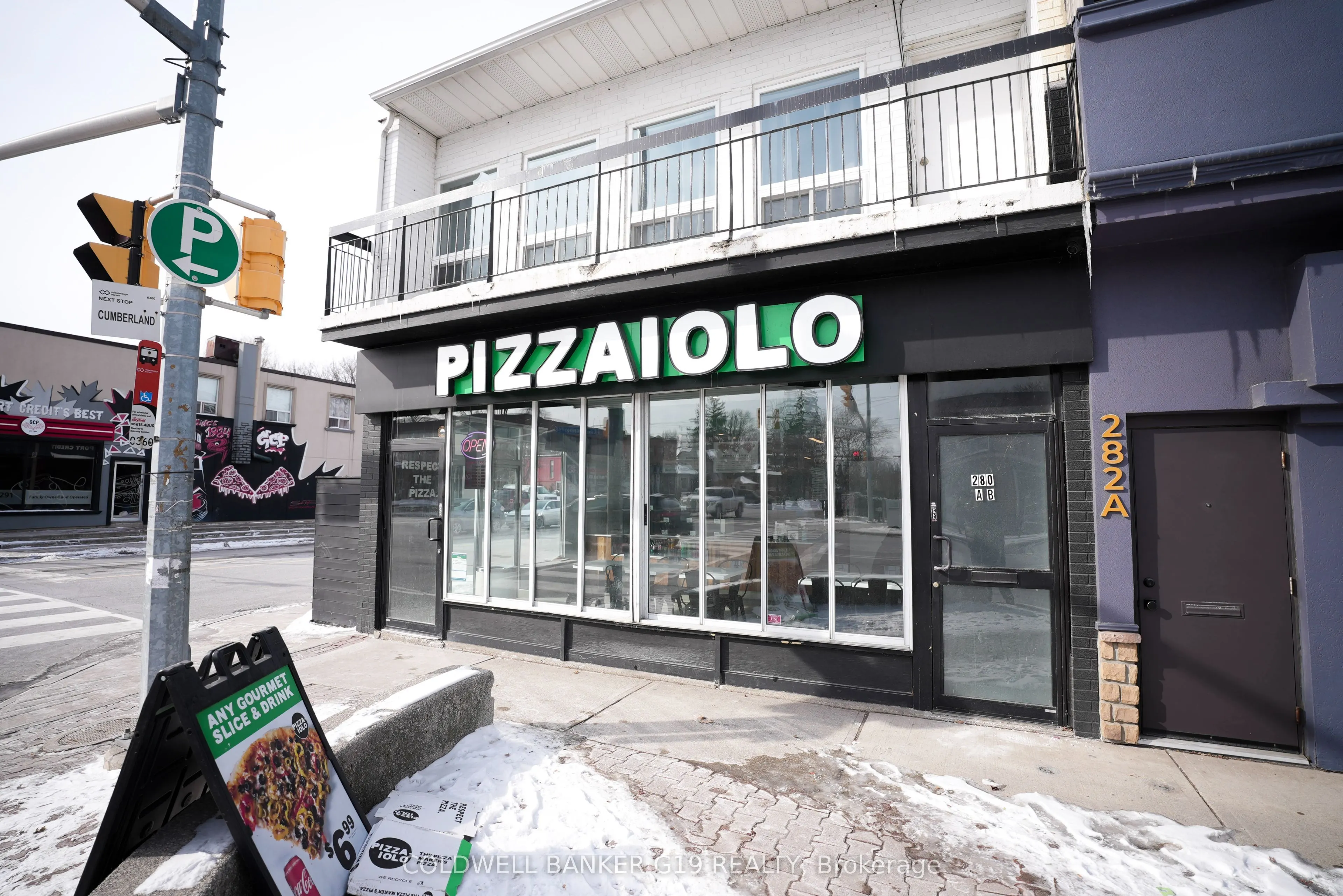280 Lakeshore Road E