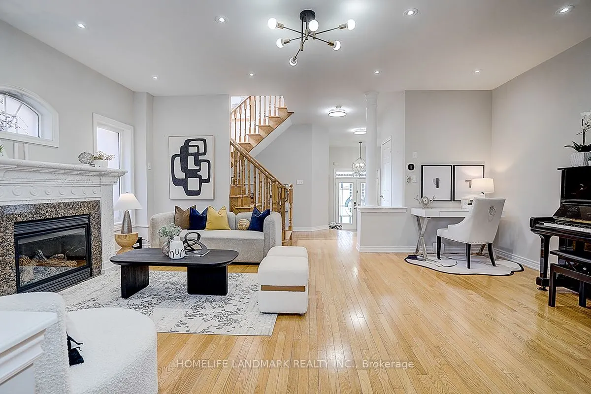 2455 Felhaber Crescent