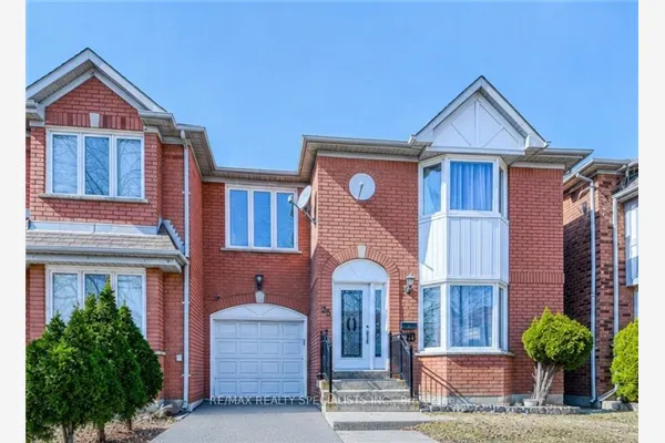 35 Softneedle Avenue