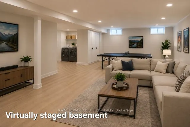 1149 Barr Crescent