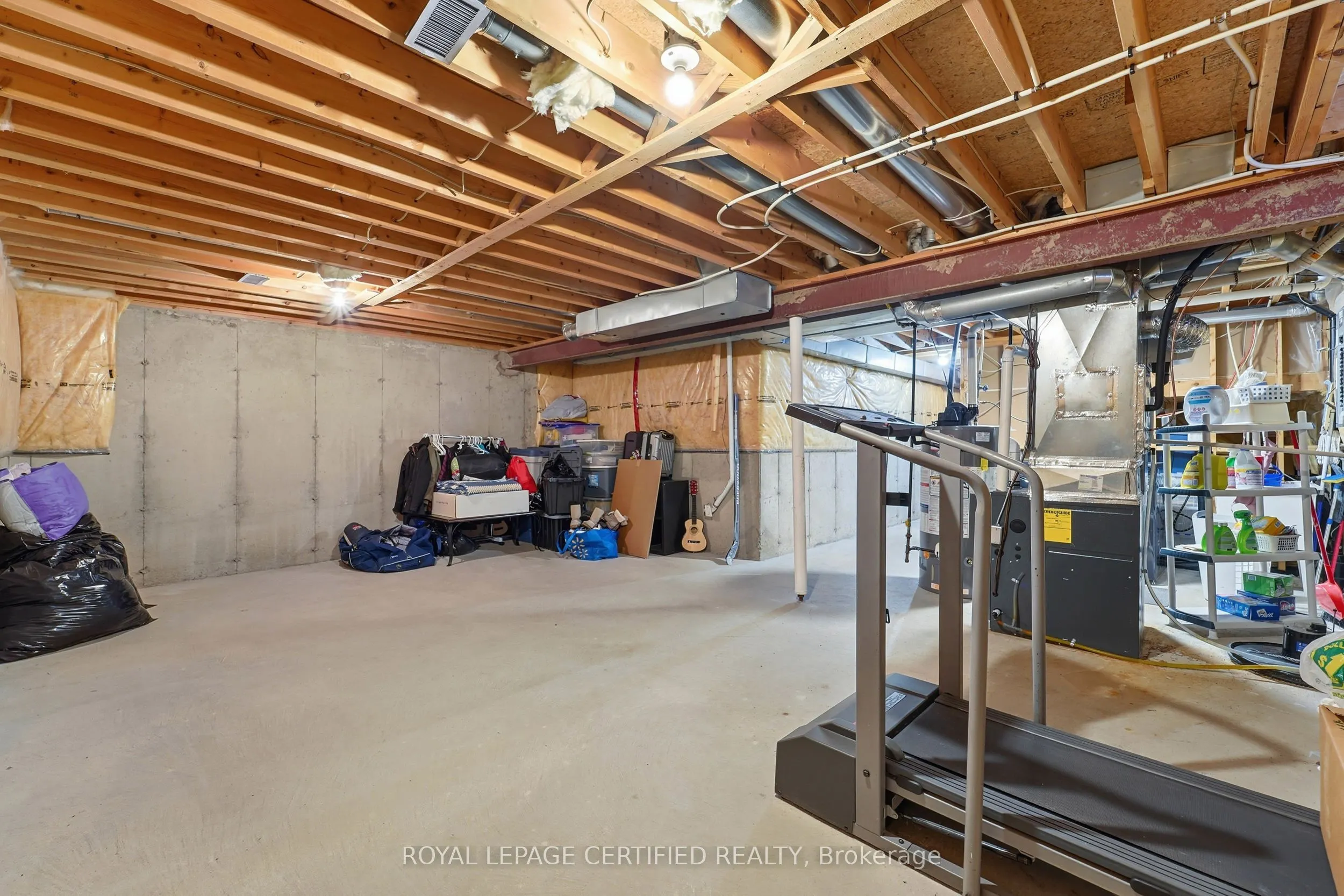 1149 Barr Crescent