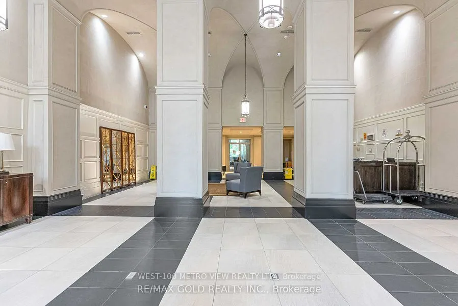 388 Prince Of Wales Drive #414