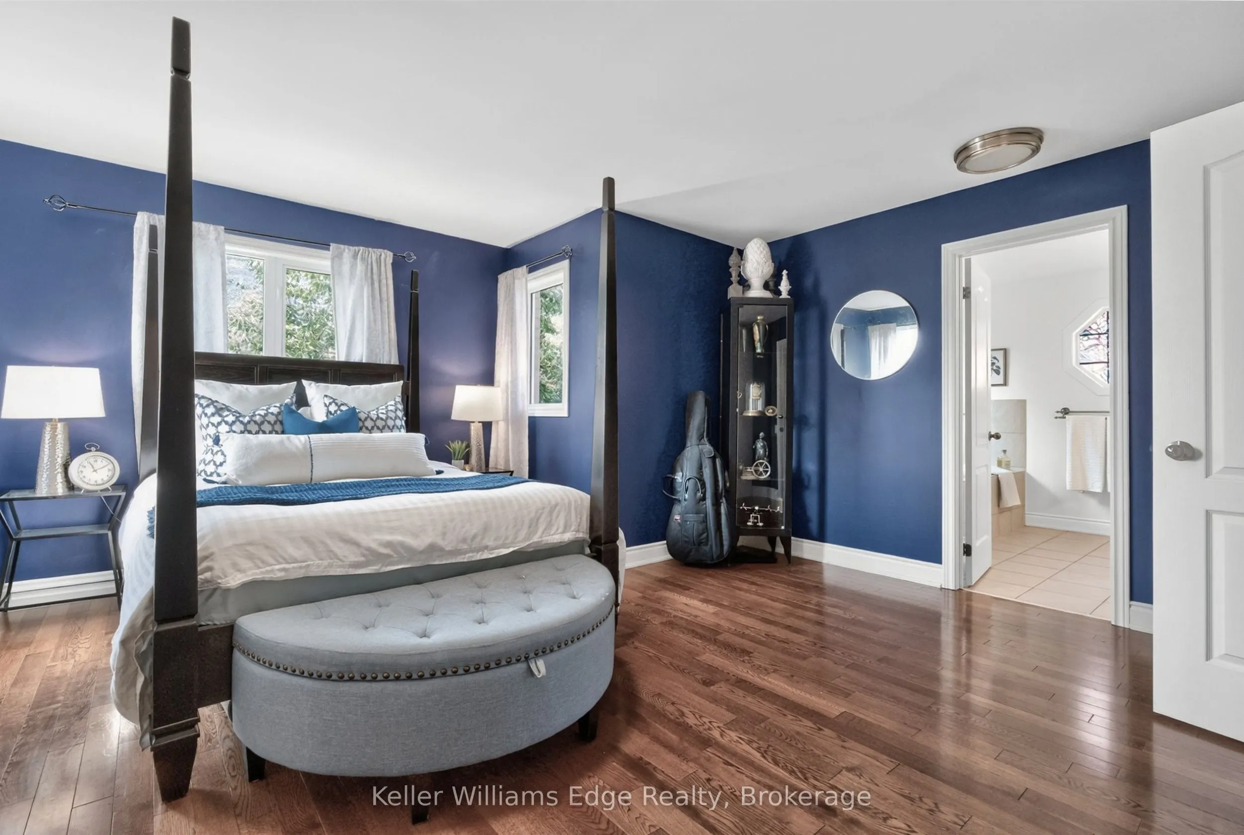 3416 Hayhurst Crescent