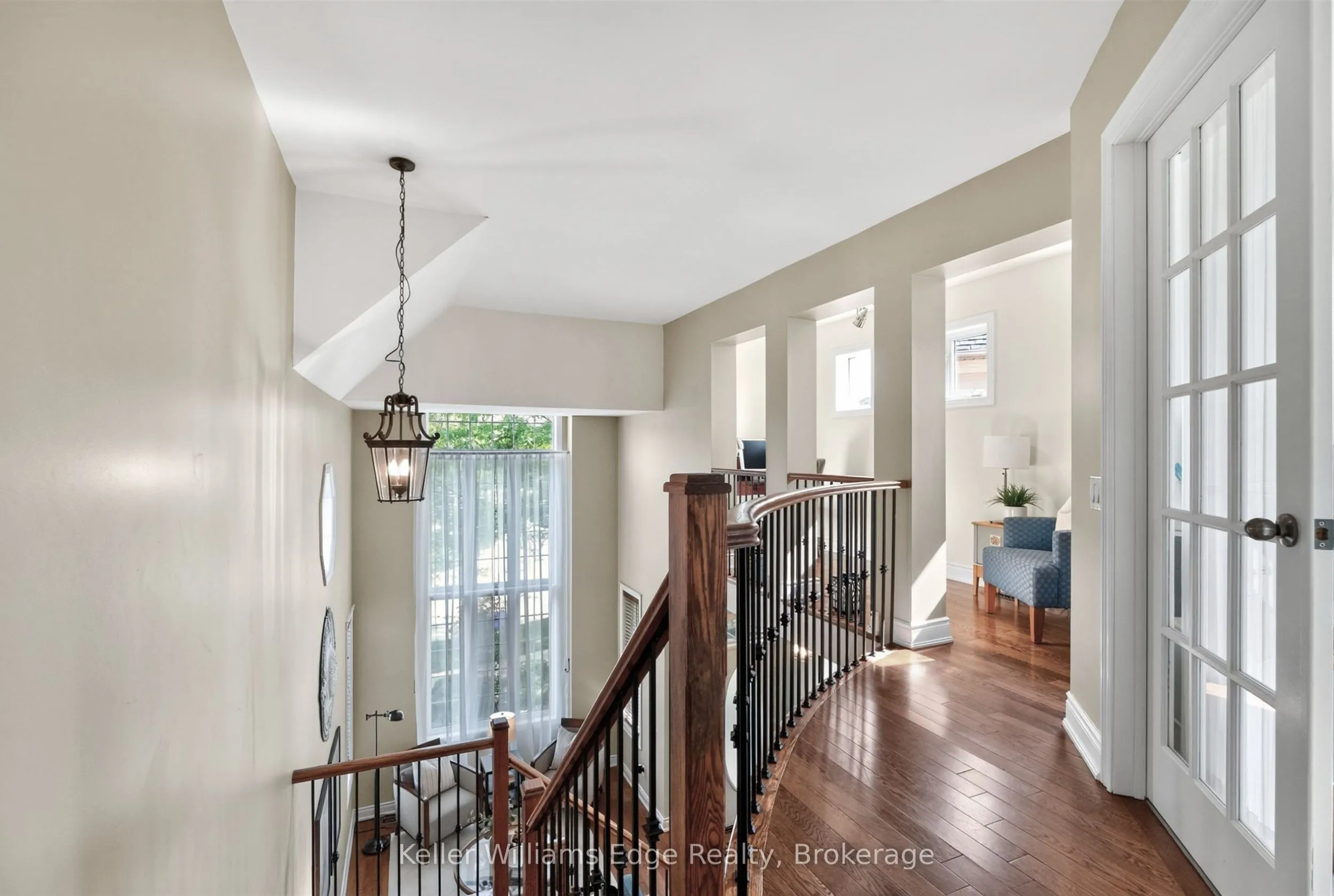 3416 Hayhurst Crescent
