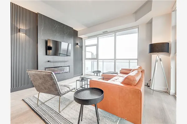 33 Shorebreeze Drive