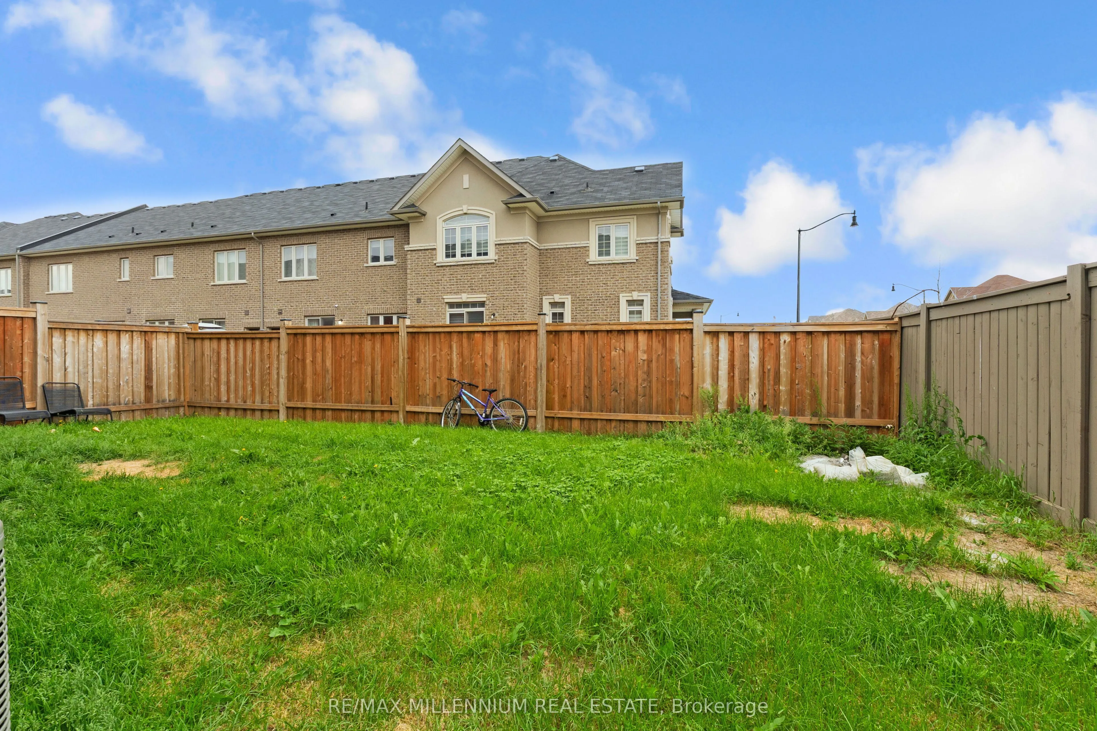 366 Remembrance Road