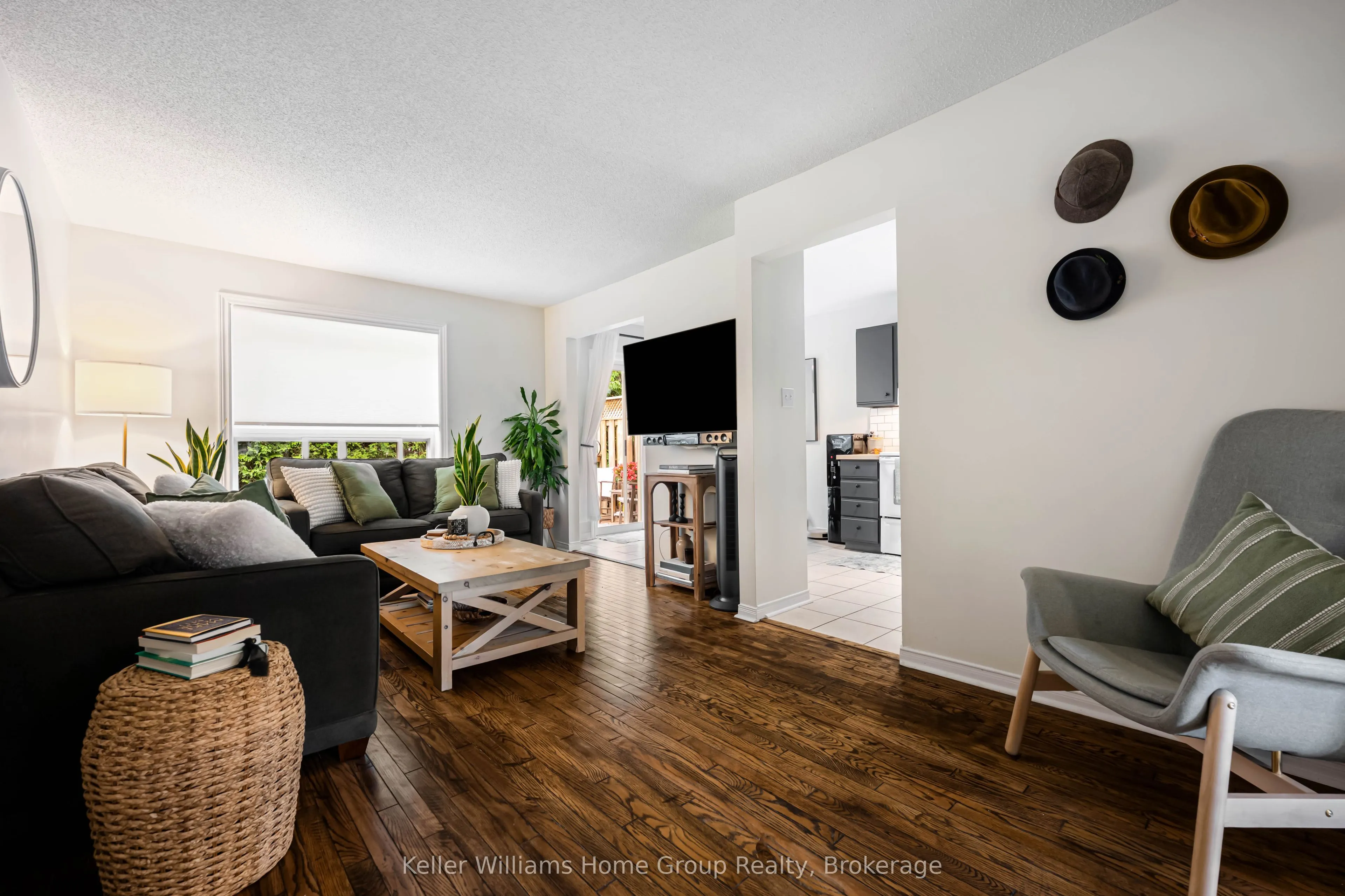 90 Lawrence Avenue #67