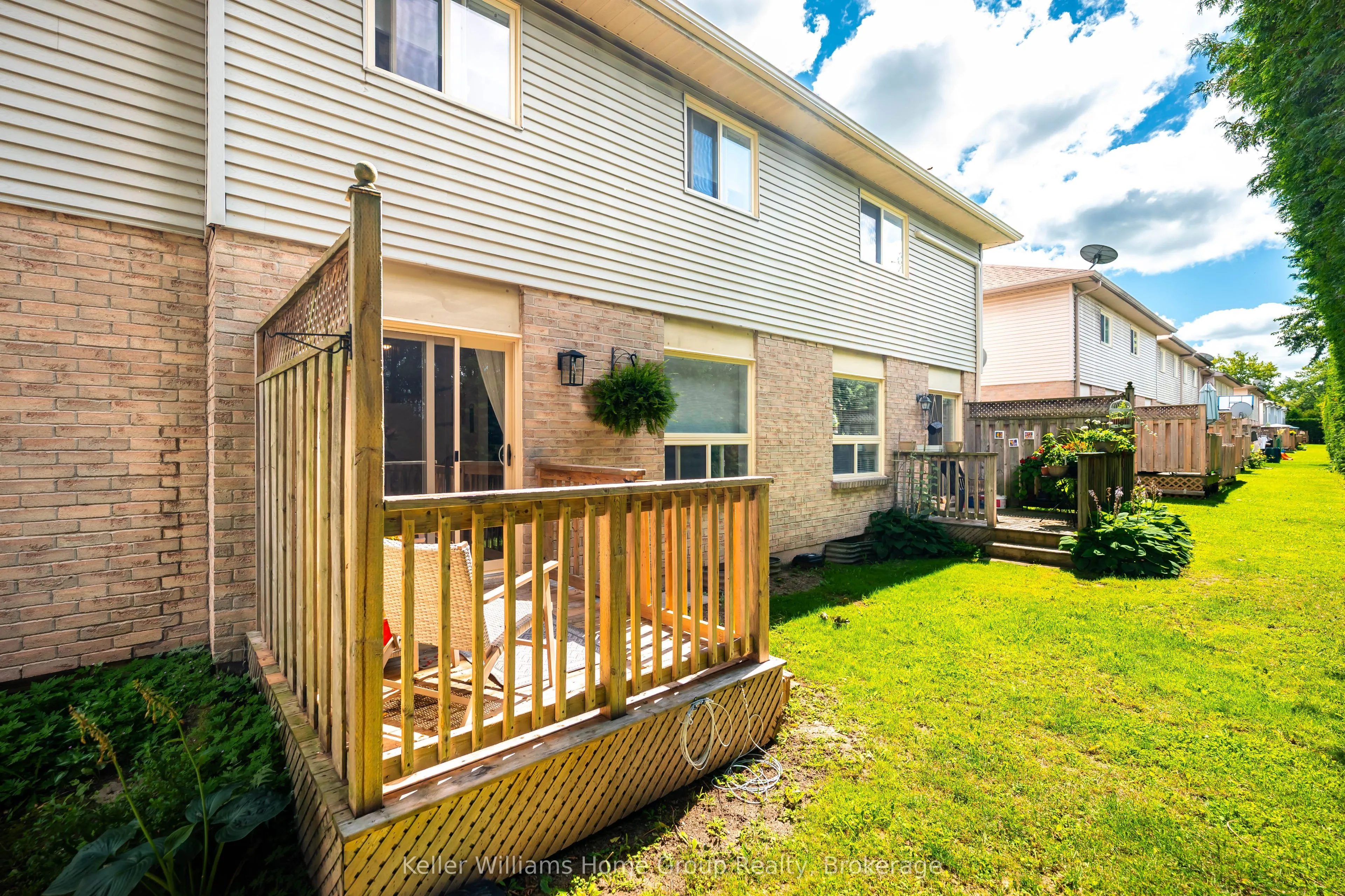 90 Lawrence Avenue #67