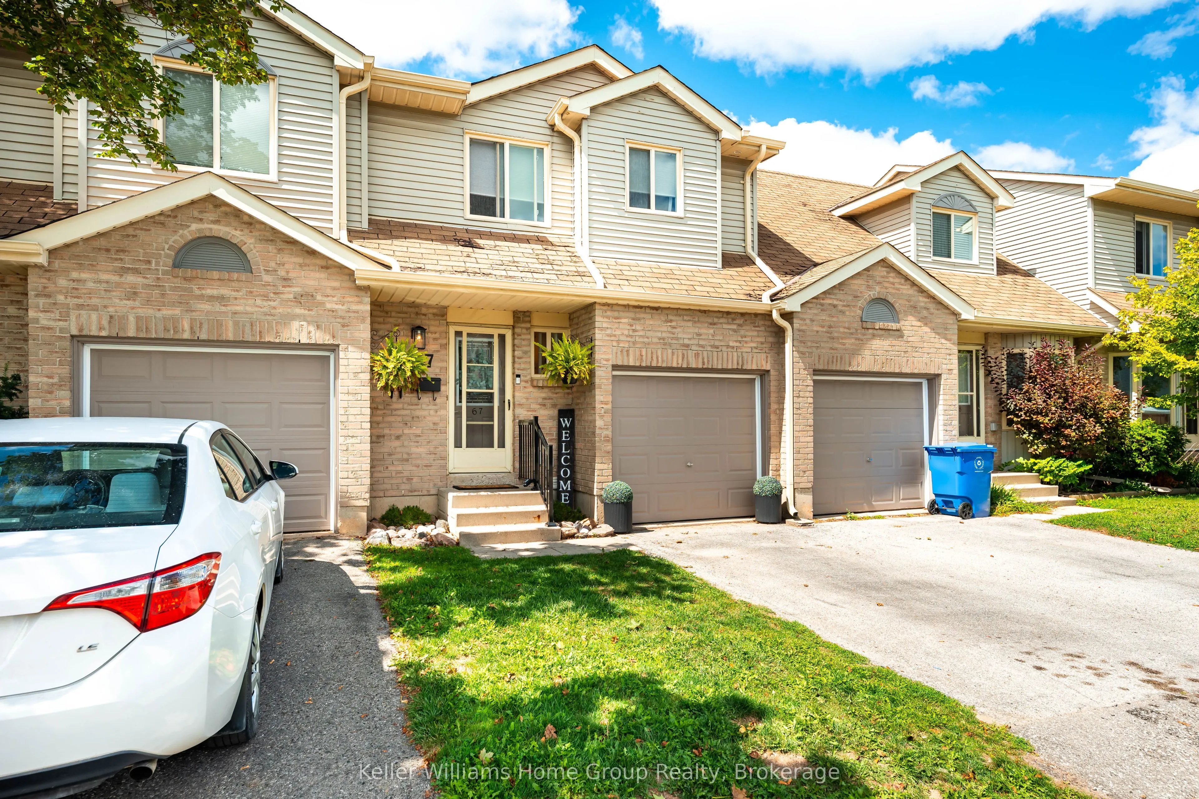 90 Lawrence Avenue #67
