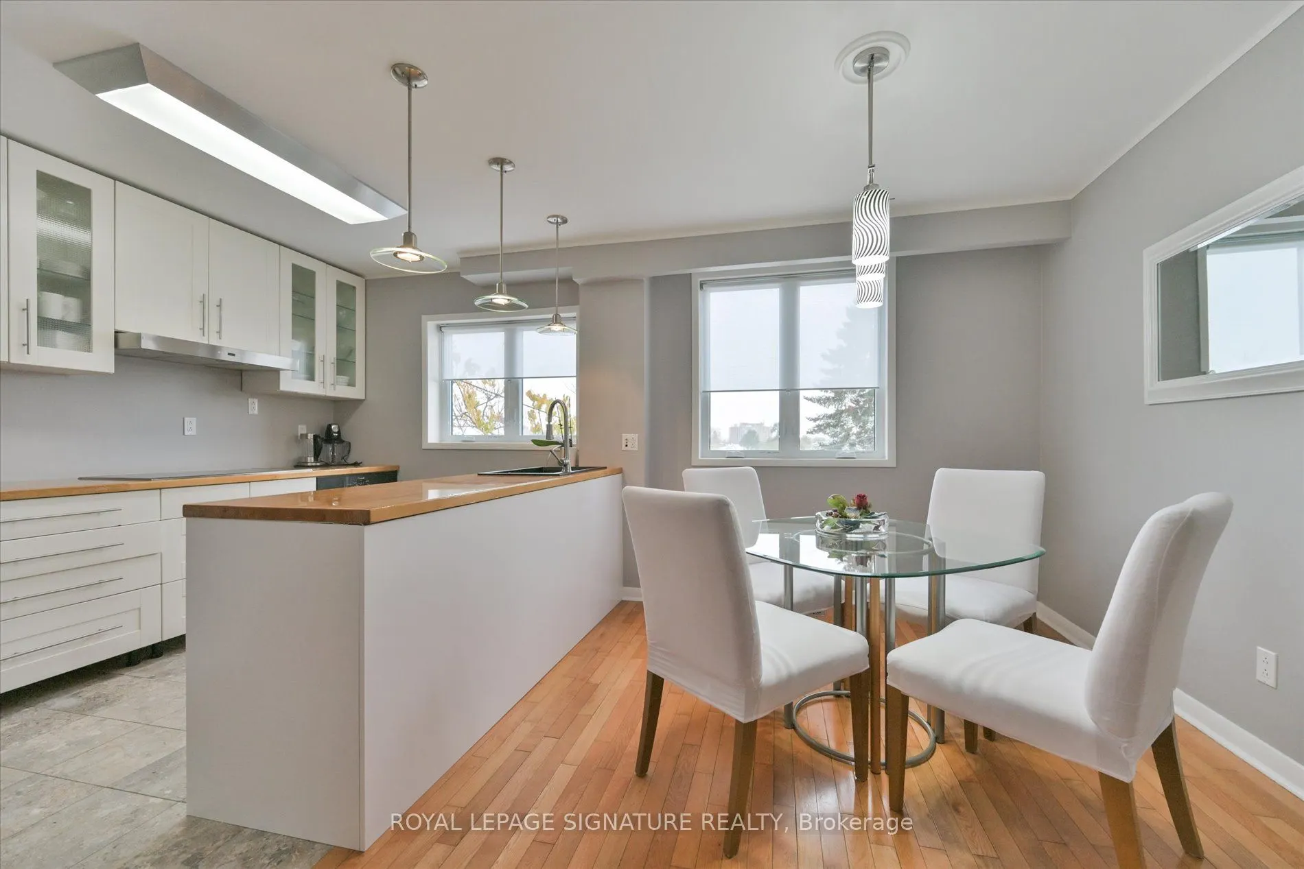 362 Silverthorn Avenue