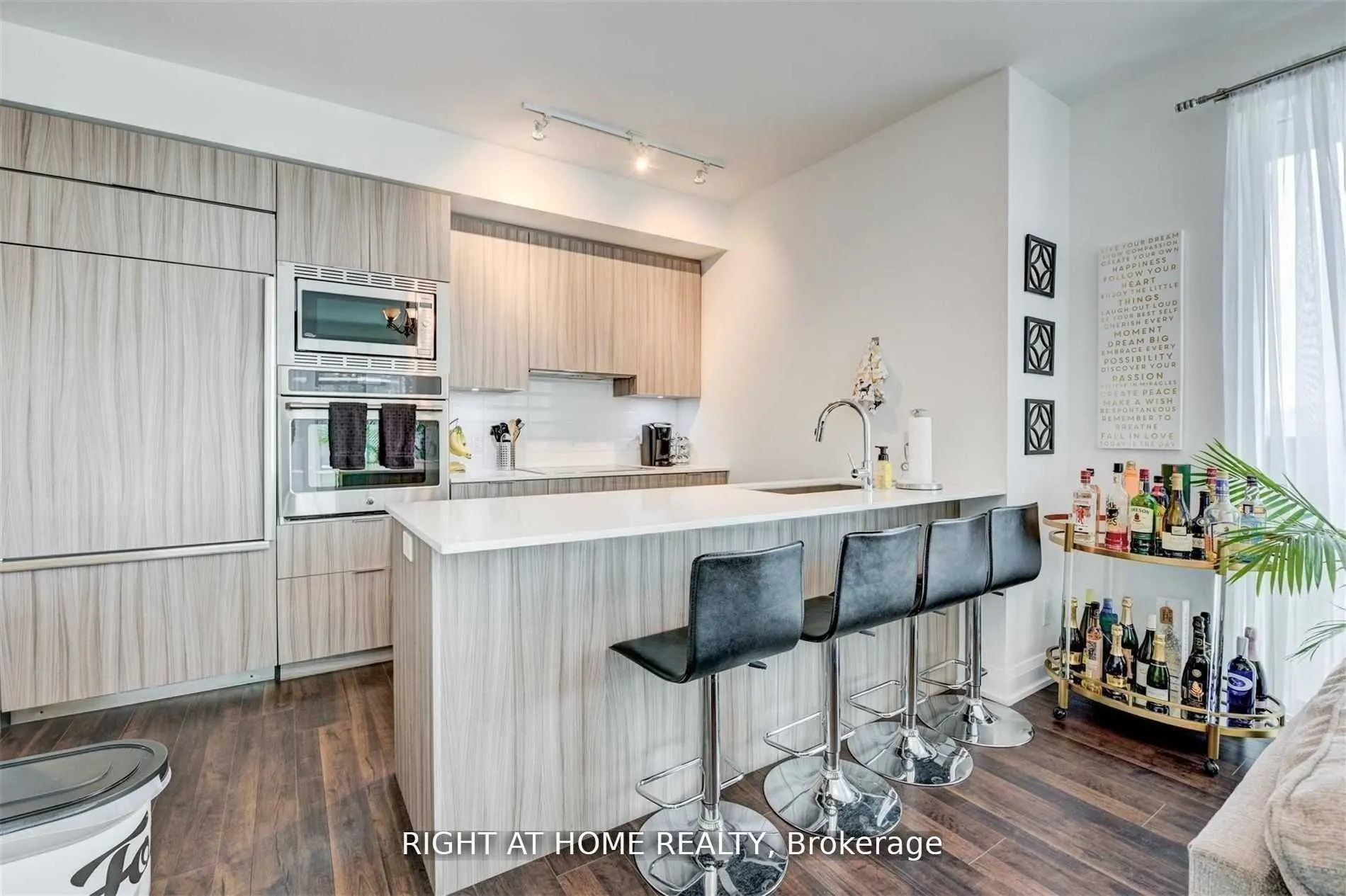 56 Annie Craig Drive #1803