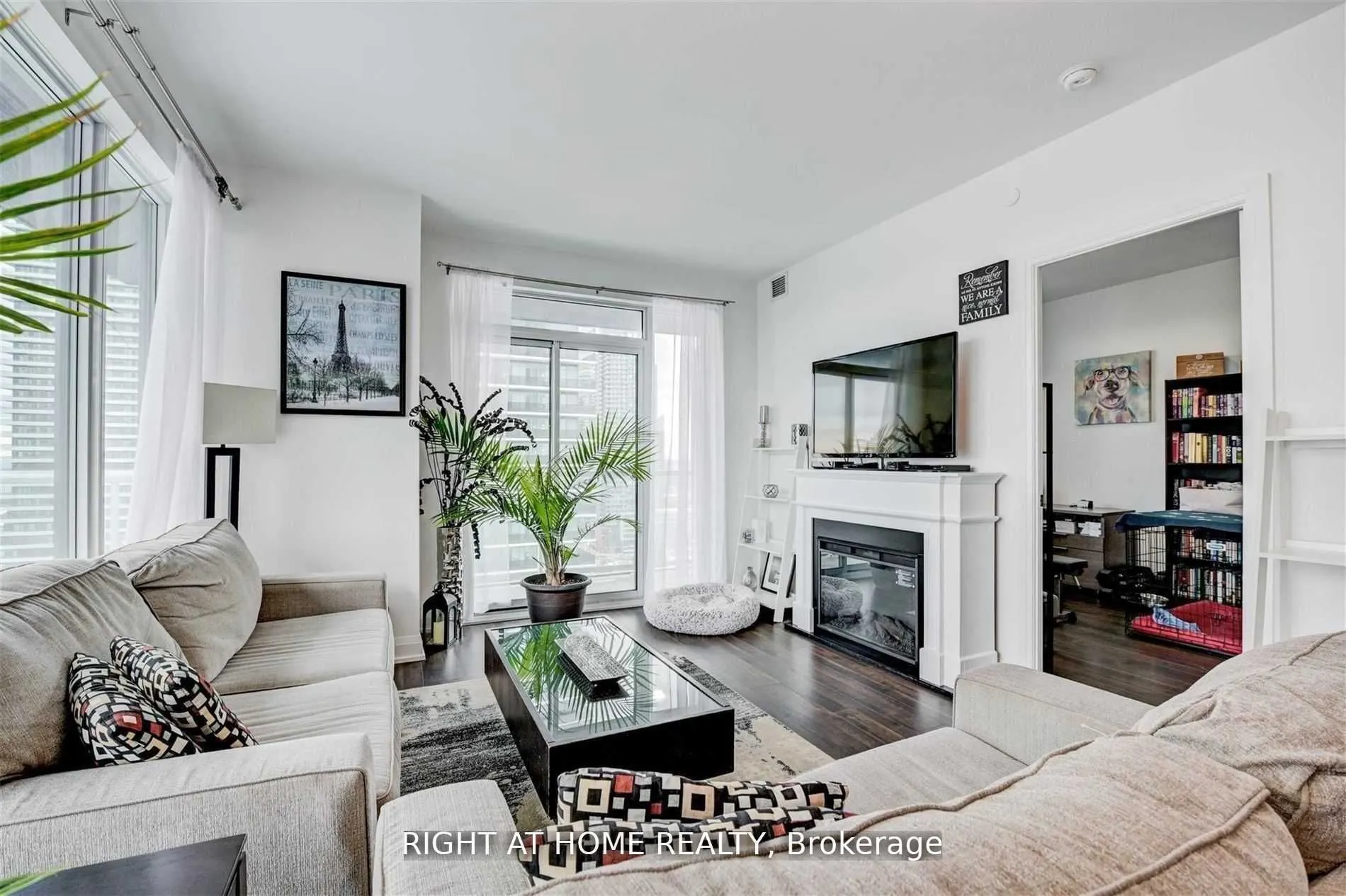 56 Annie Craig Drive #1803