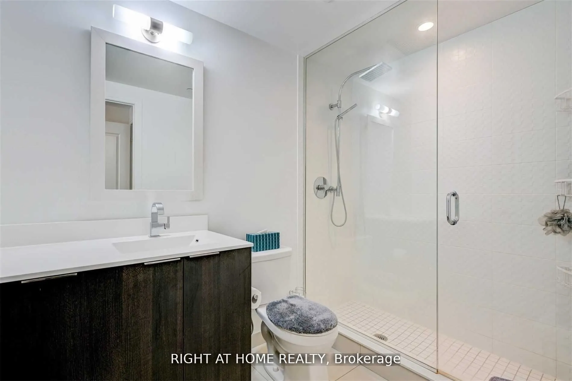 56 Annie Craig Drive #1803