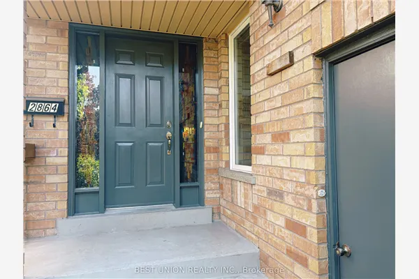 2864 Westbury Court