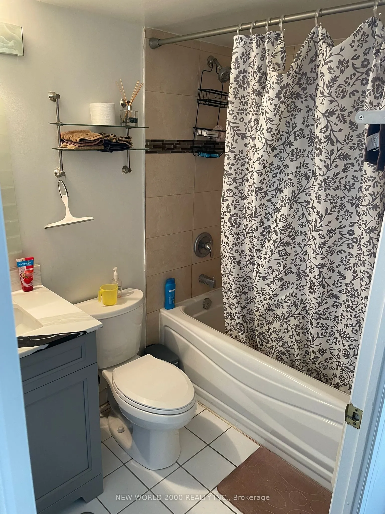 135 Hillcrest Avenue #1916