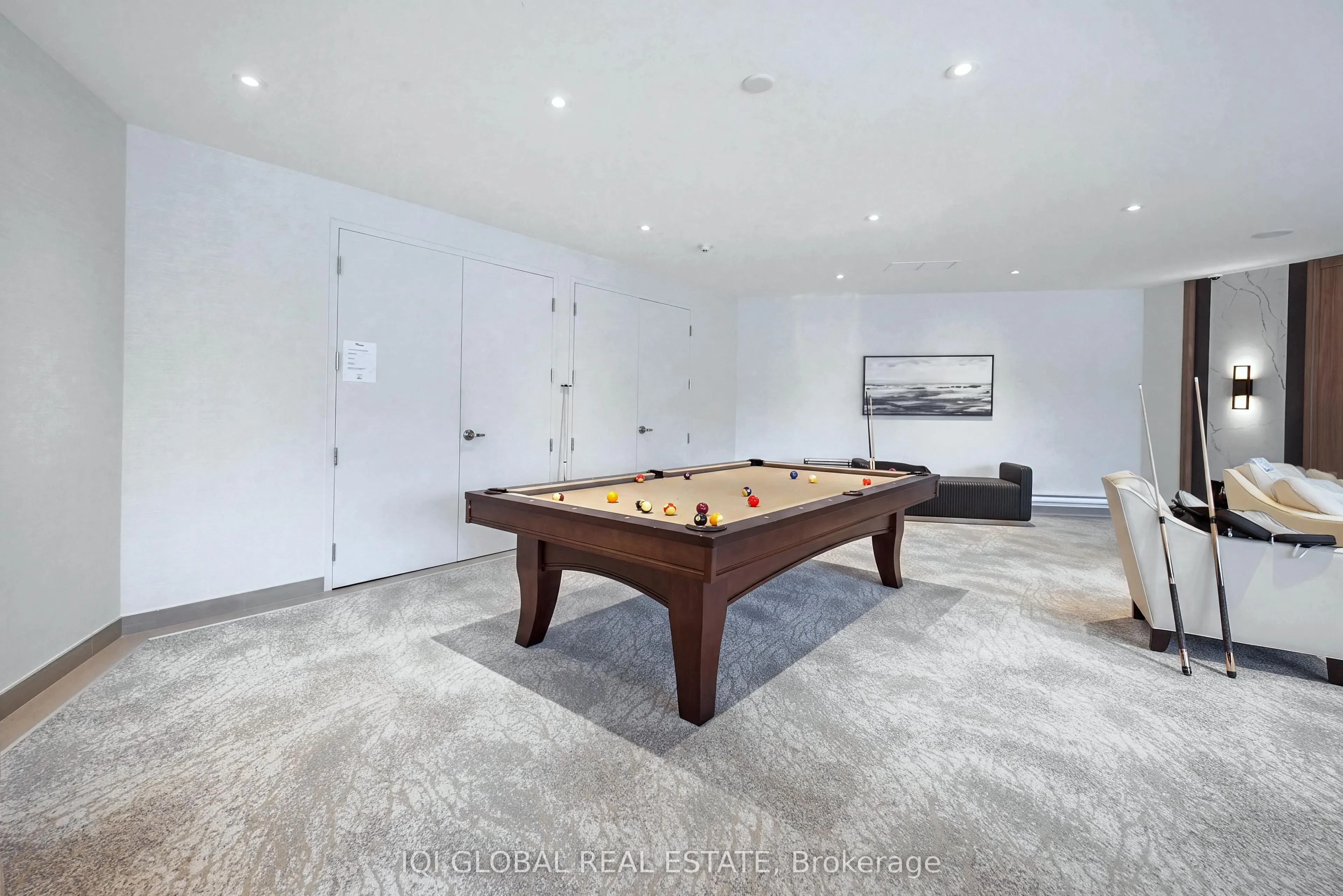 284 Mill Road #C2