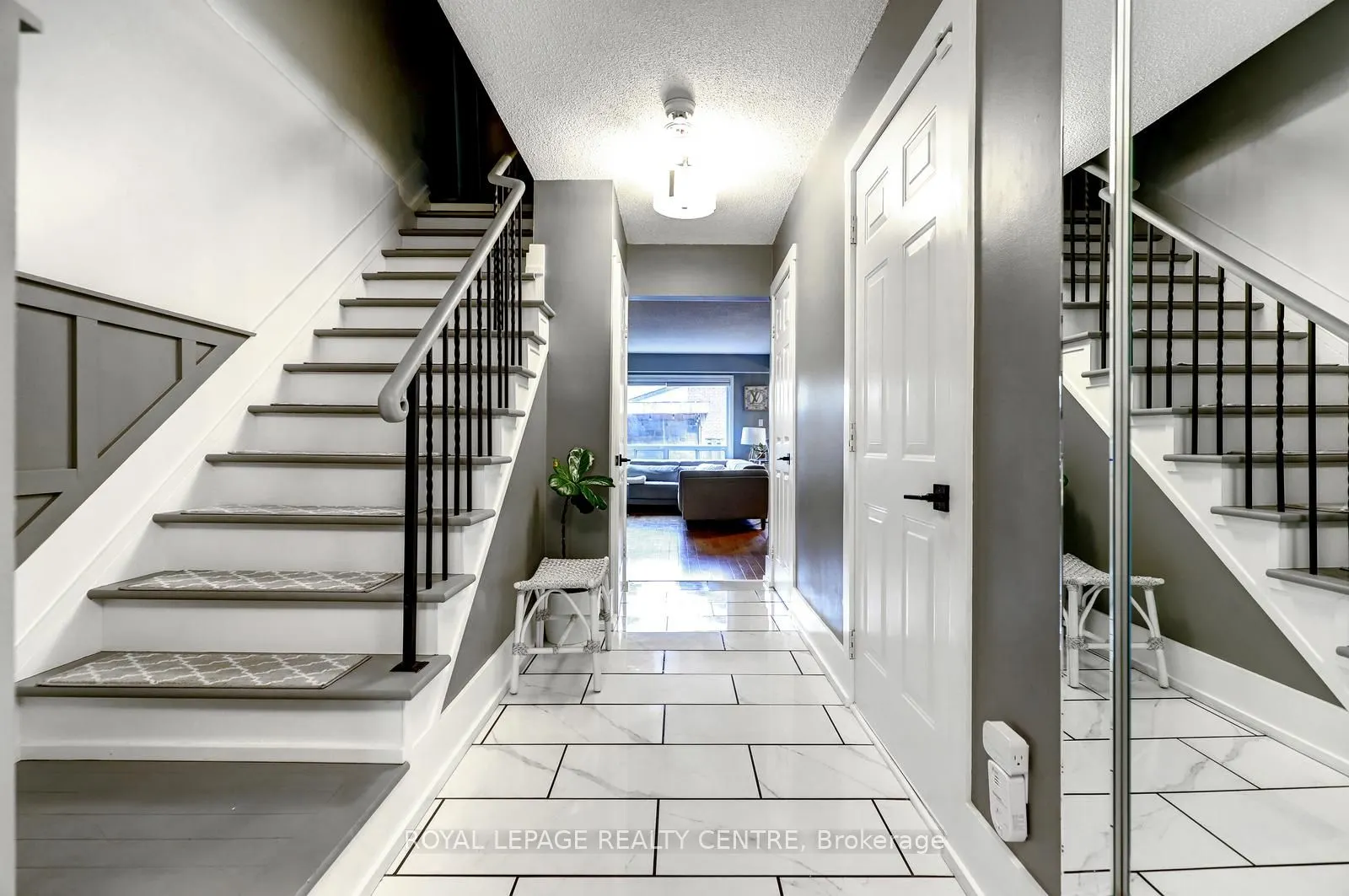 3025 Cedarglen Gate #60