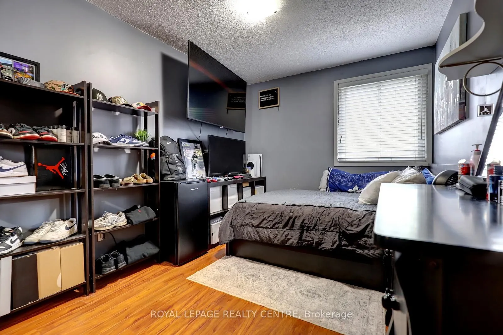 3025 Cedarglen Gate #60