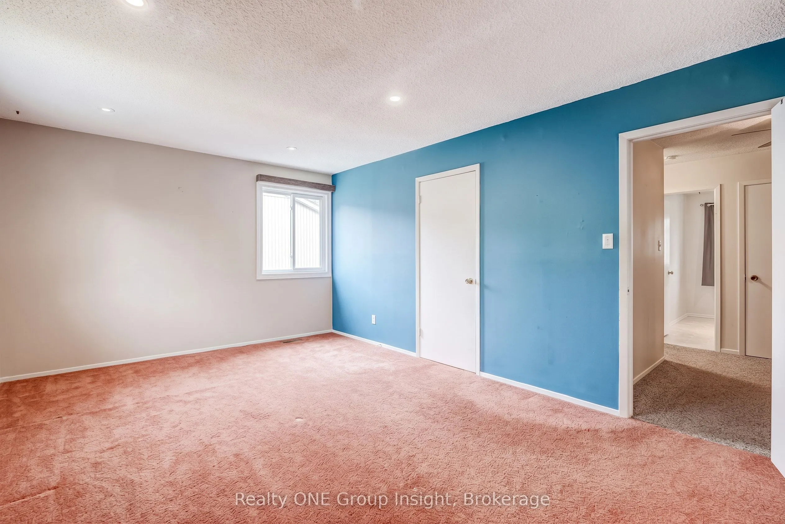 2713 Andorra Circle