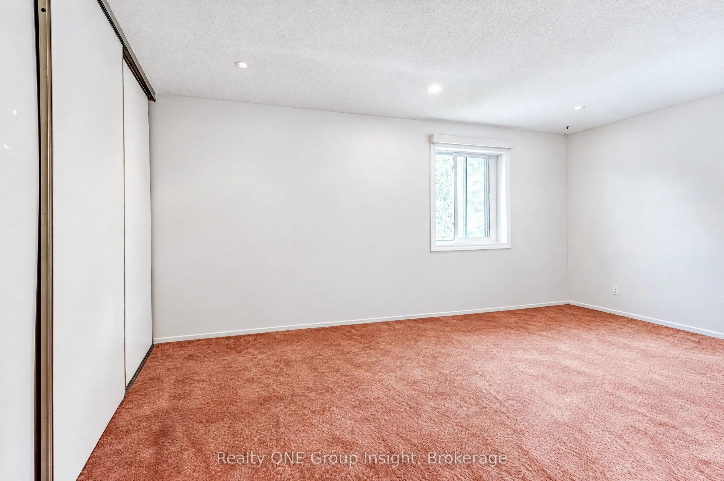 2713 Andorra Circle