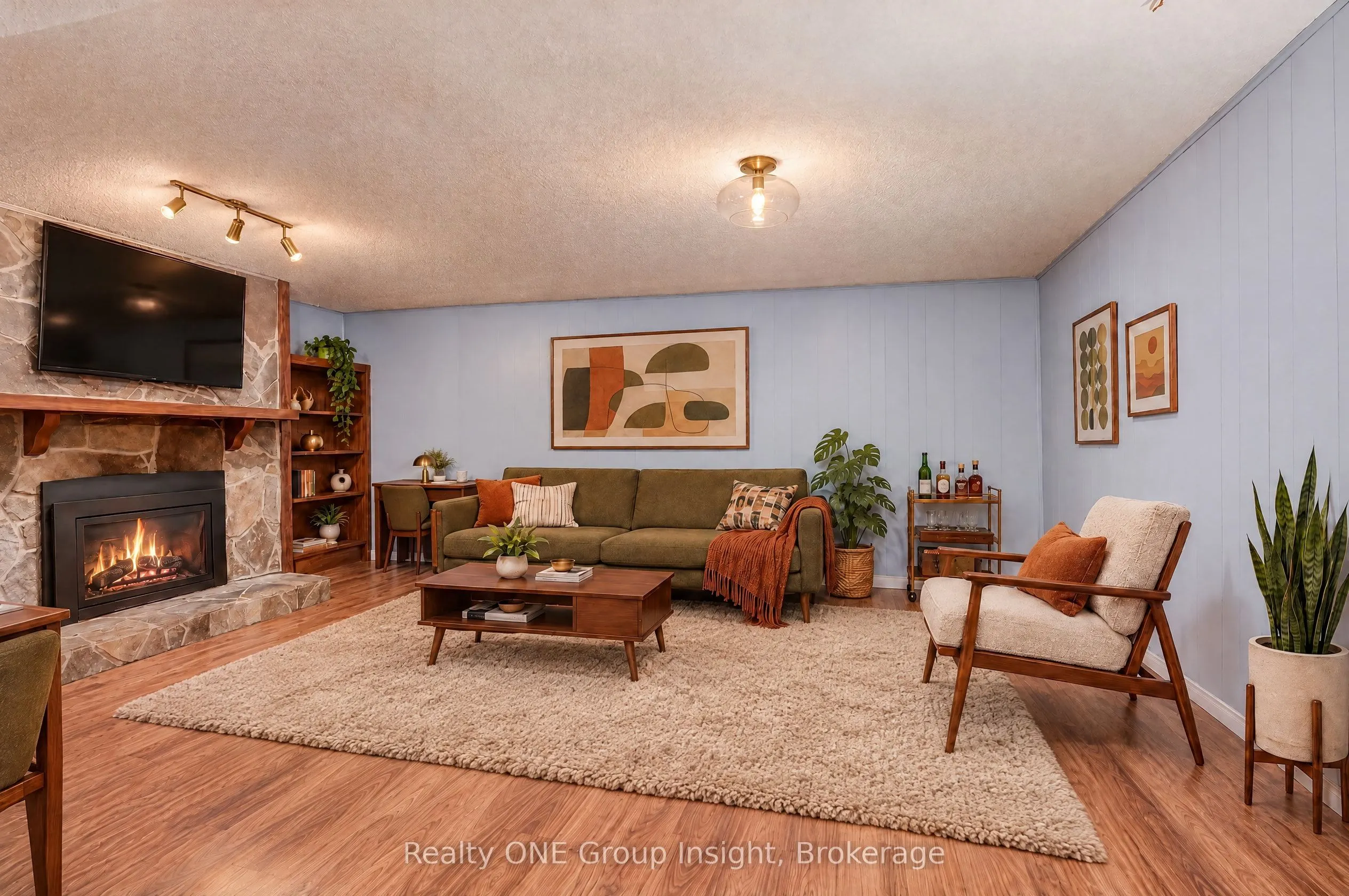 2713 Andorra Circle