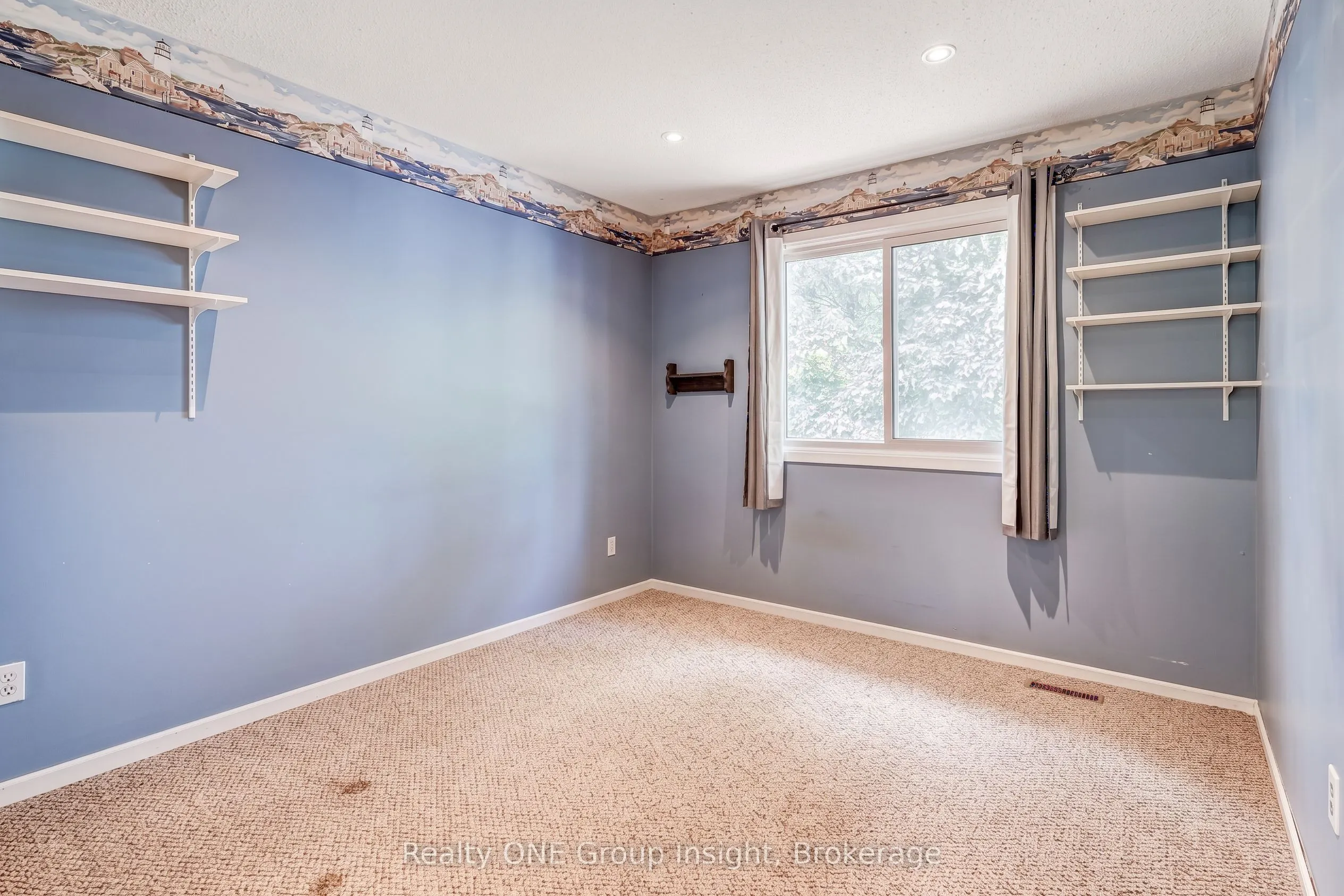 2713 Andorra Circle