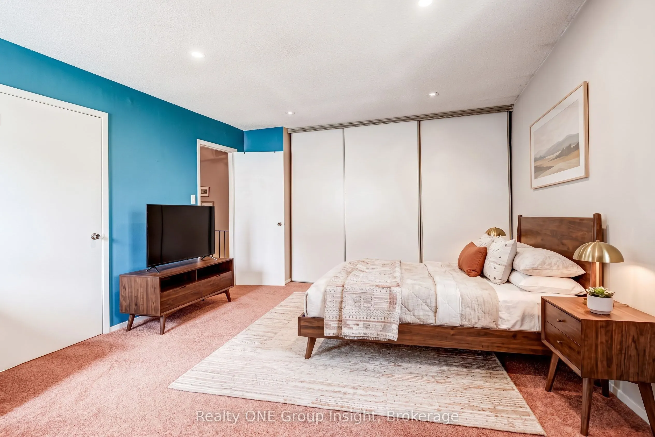 2713 Andorra Circle