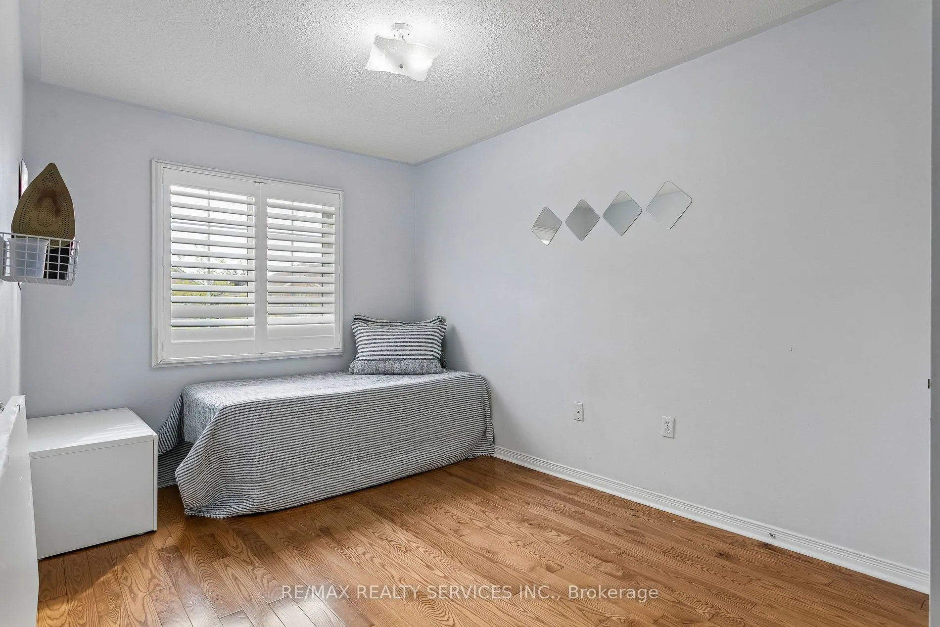 276 Fitzgerald Crescent