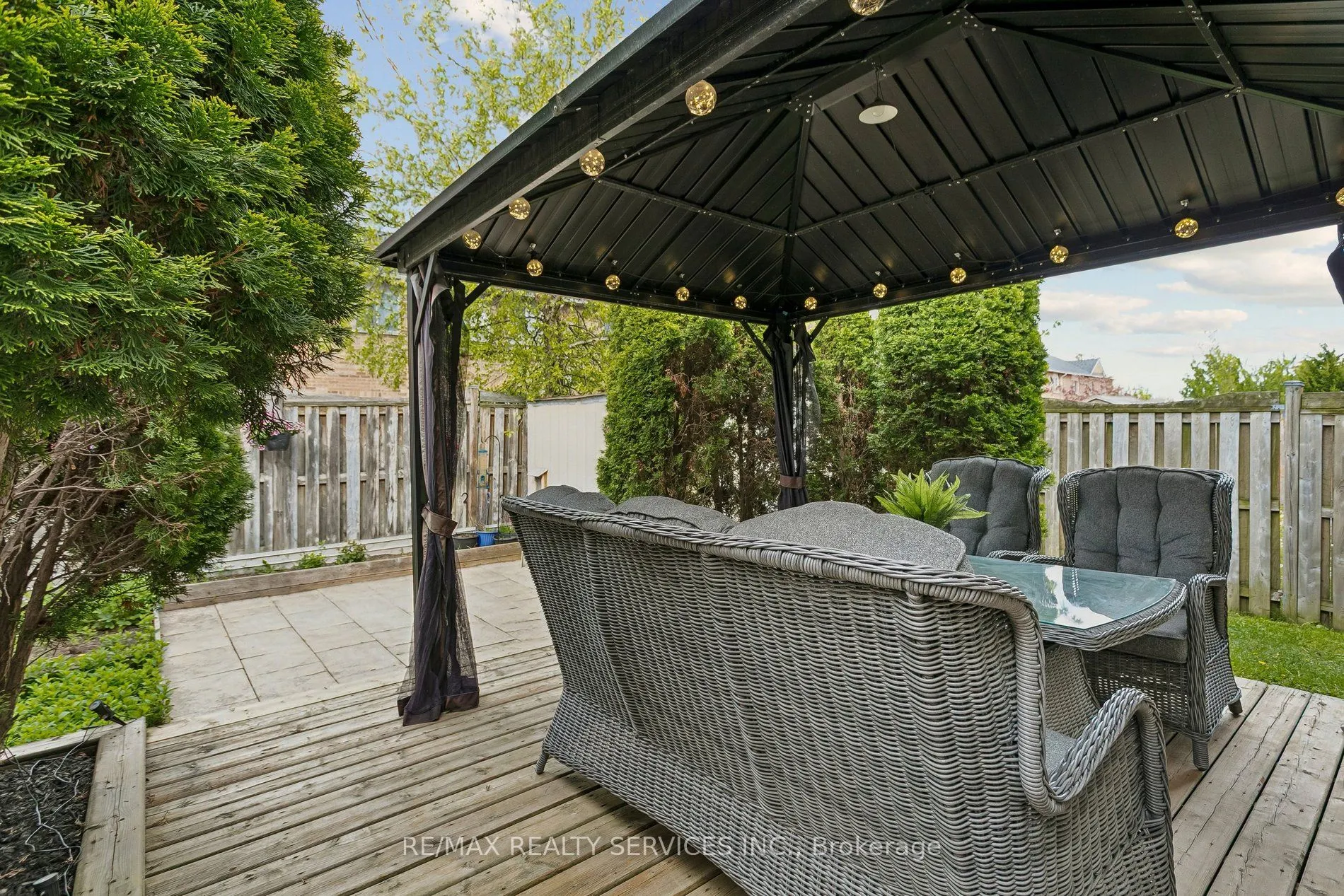 276 Fitzgerald Crescent