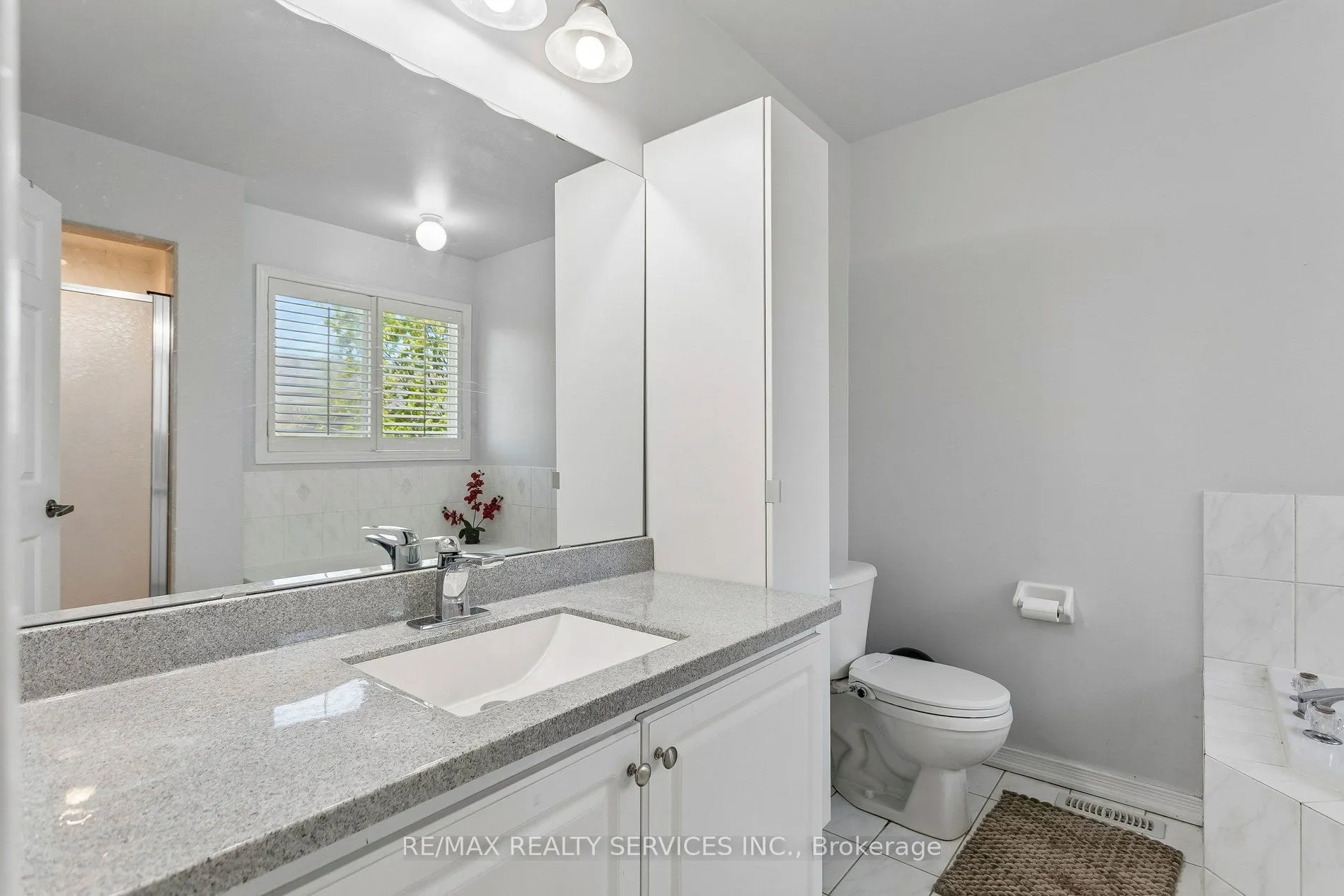 276 Fitzgerald Crescent