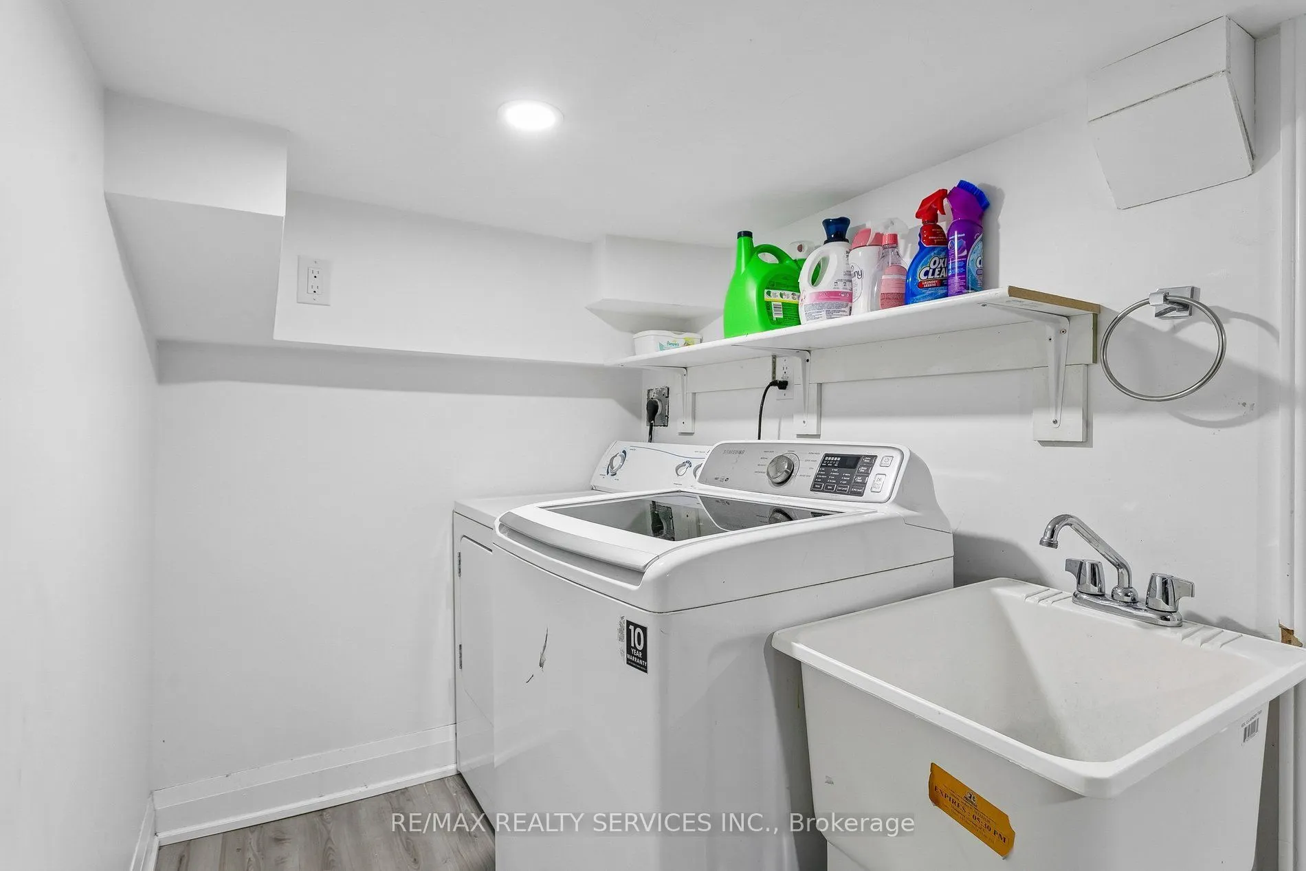 276 Fitzgerald Crescent
