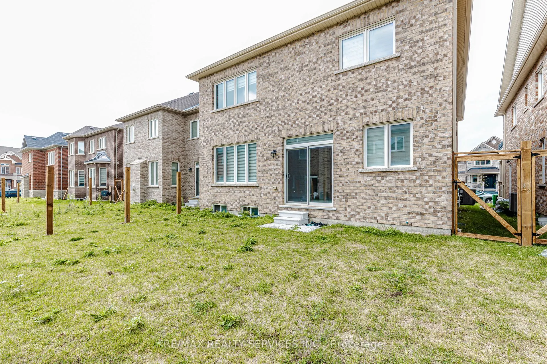 37 Royal Fern Crescent
