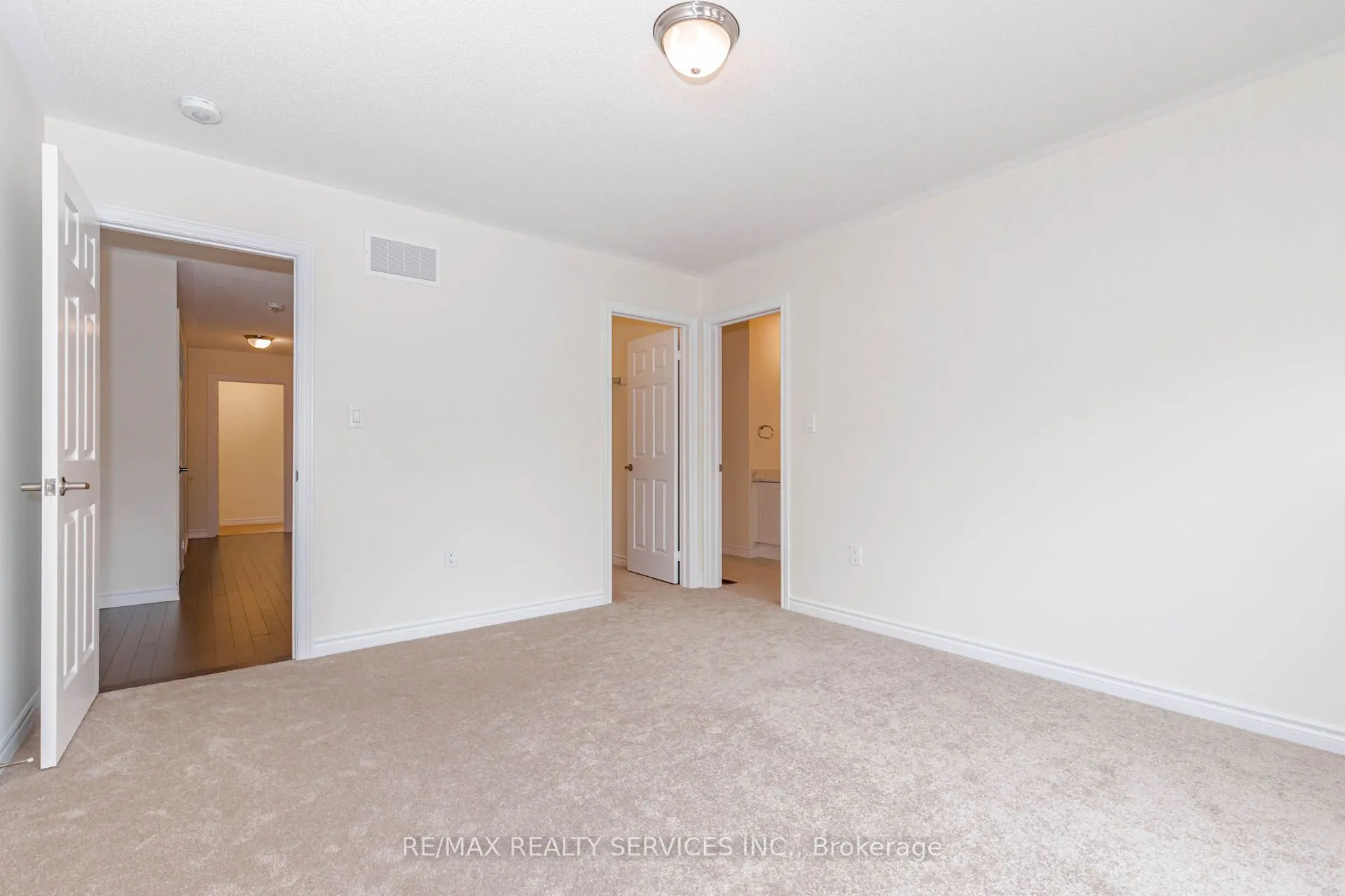 37 Royal Fern Crescent